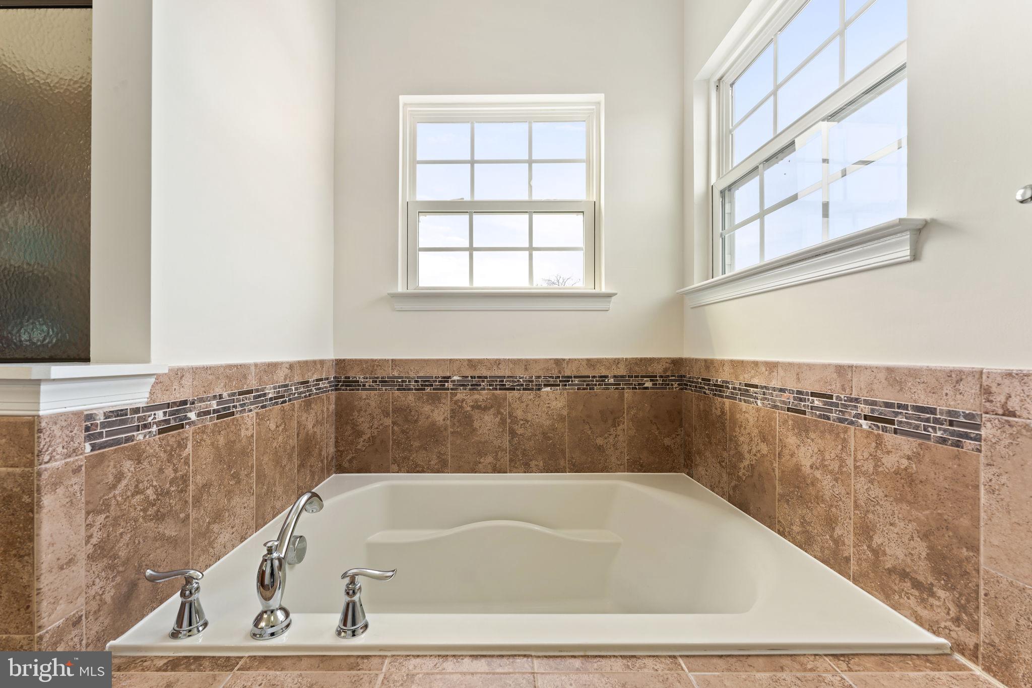 9033 RANDOLPH CIRCLE