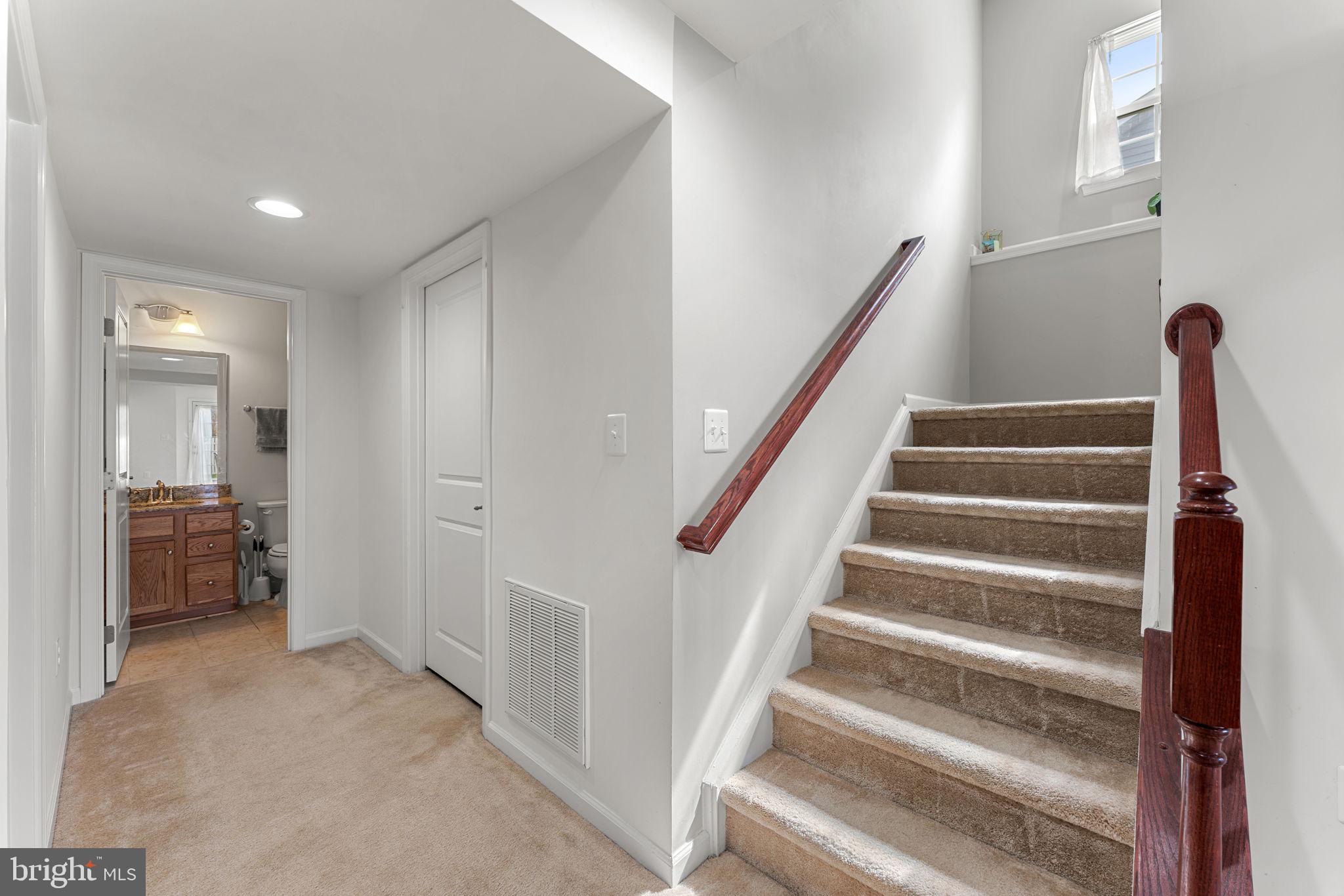 9033 RANDOLPH CIRCLE