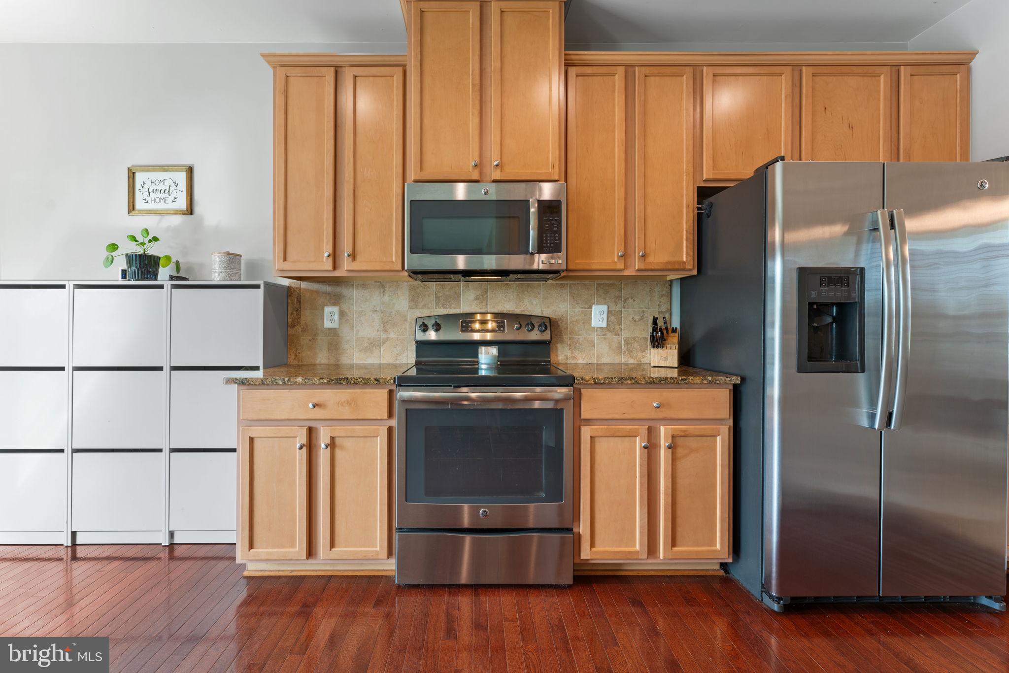 9033 RANDOLPH CIRCLE