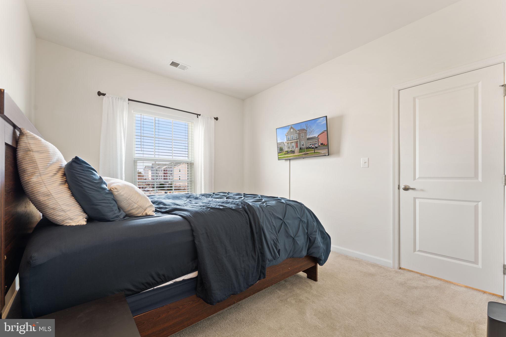 9033 RANDOLPH CIRCLE