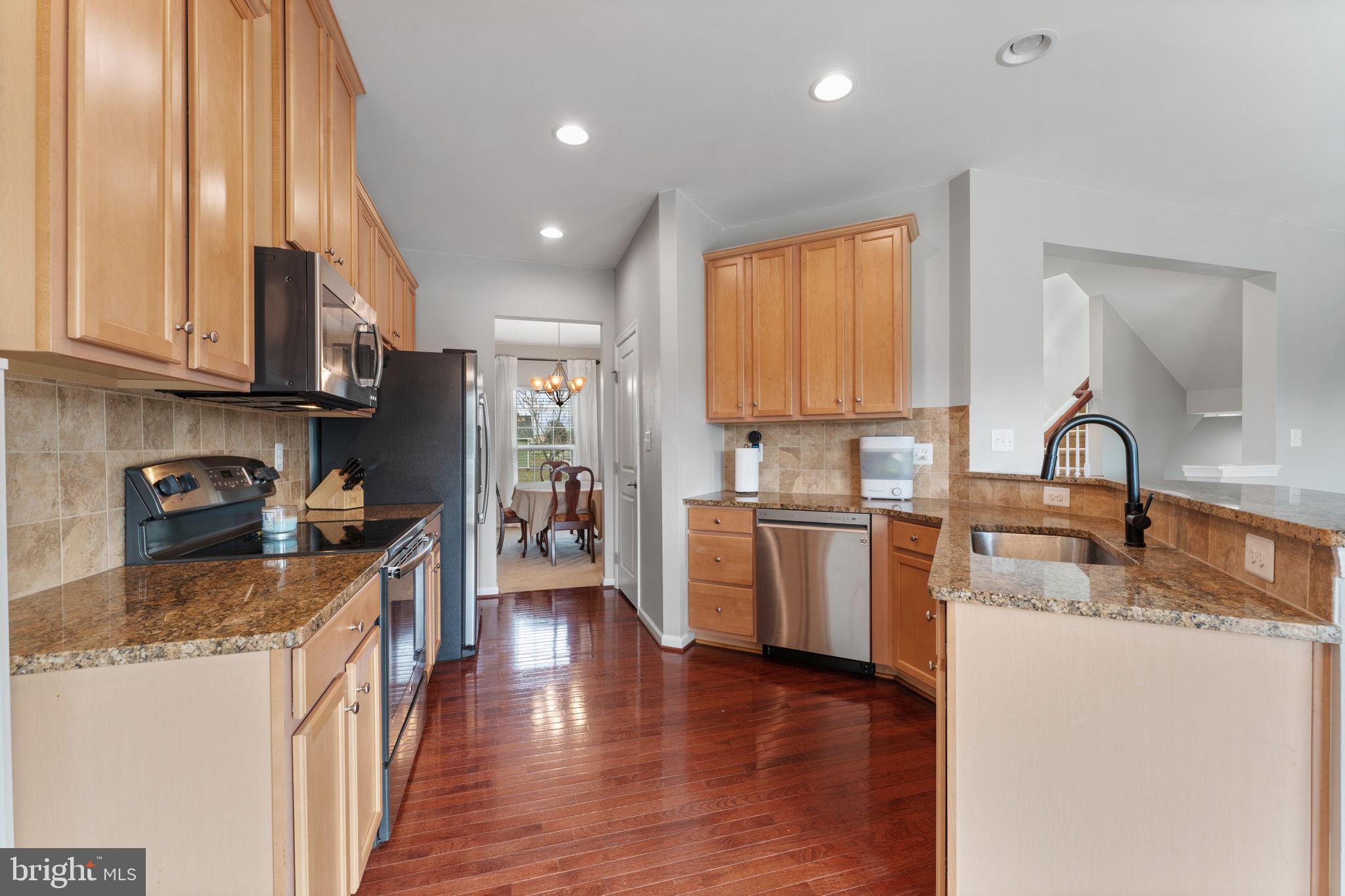 9033 RANDOLPH CIRCLE