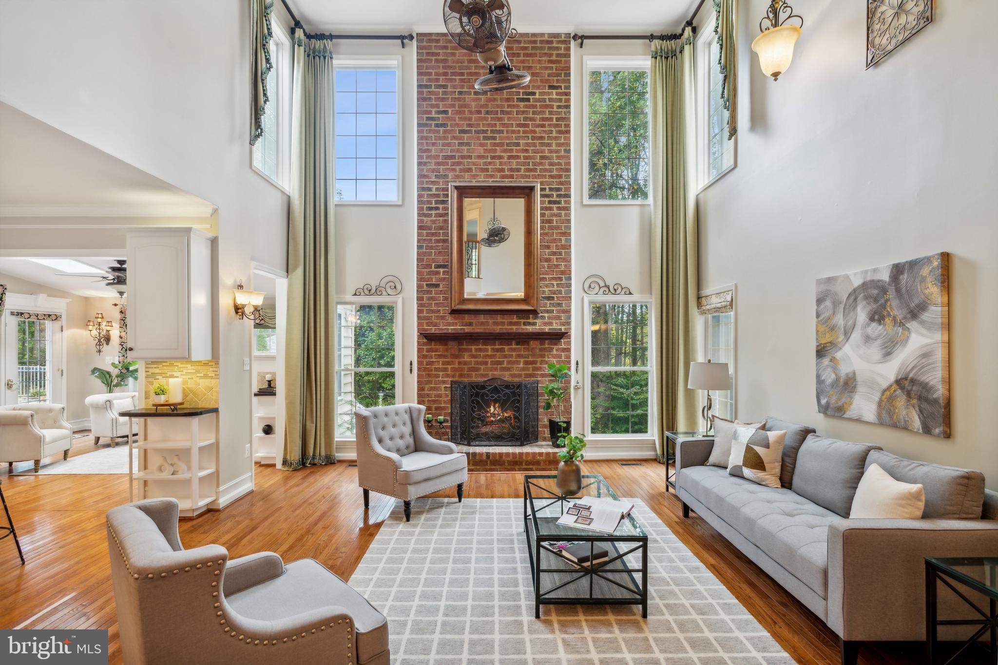 5479 ROSEHAVEN COURT