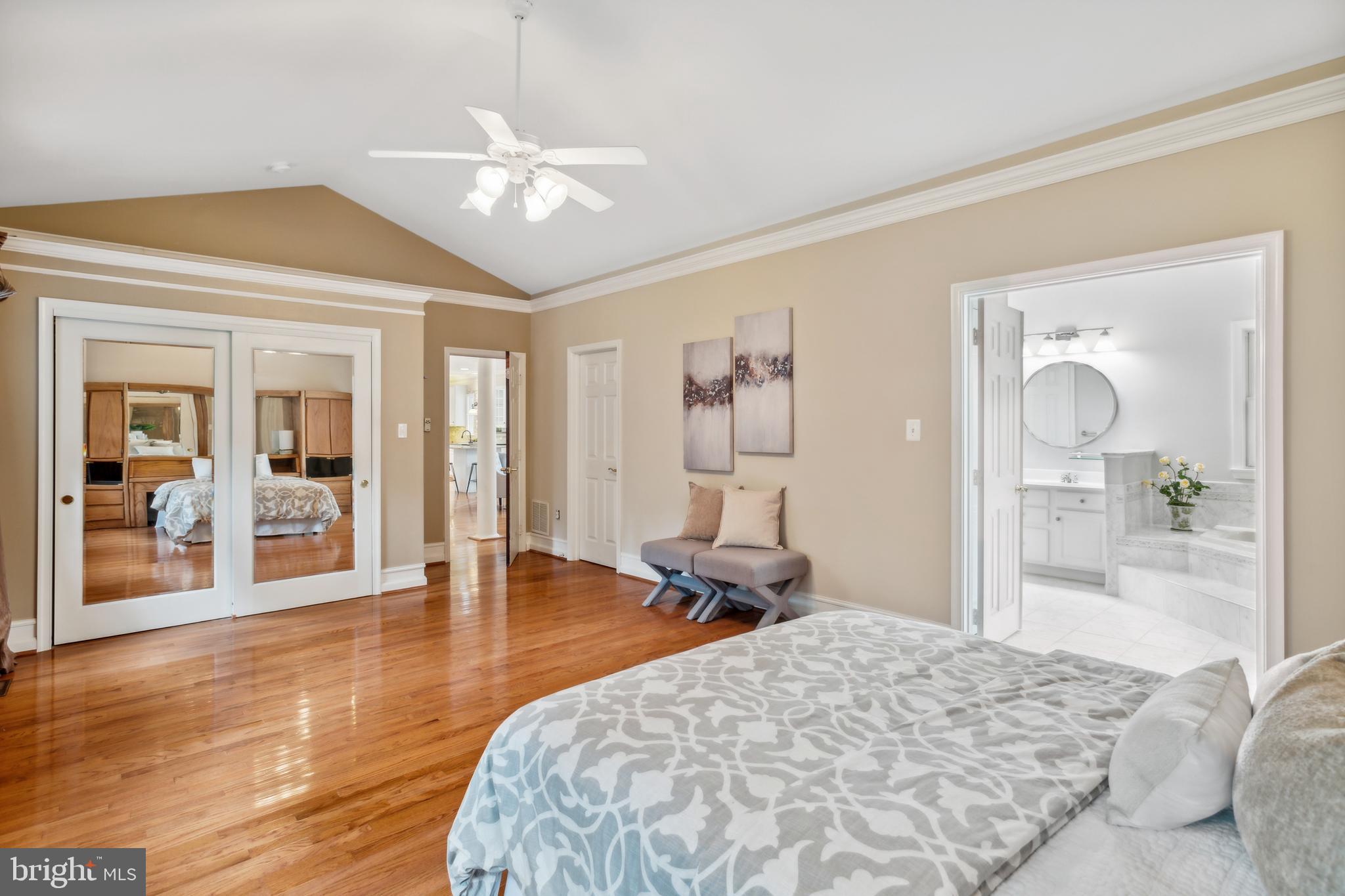 5479 ROSEHAVEN COURT