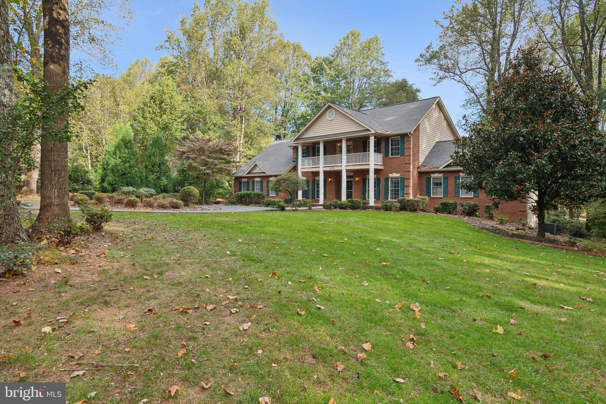 5479 ROSEHAVEN COURT