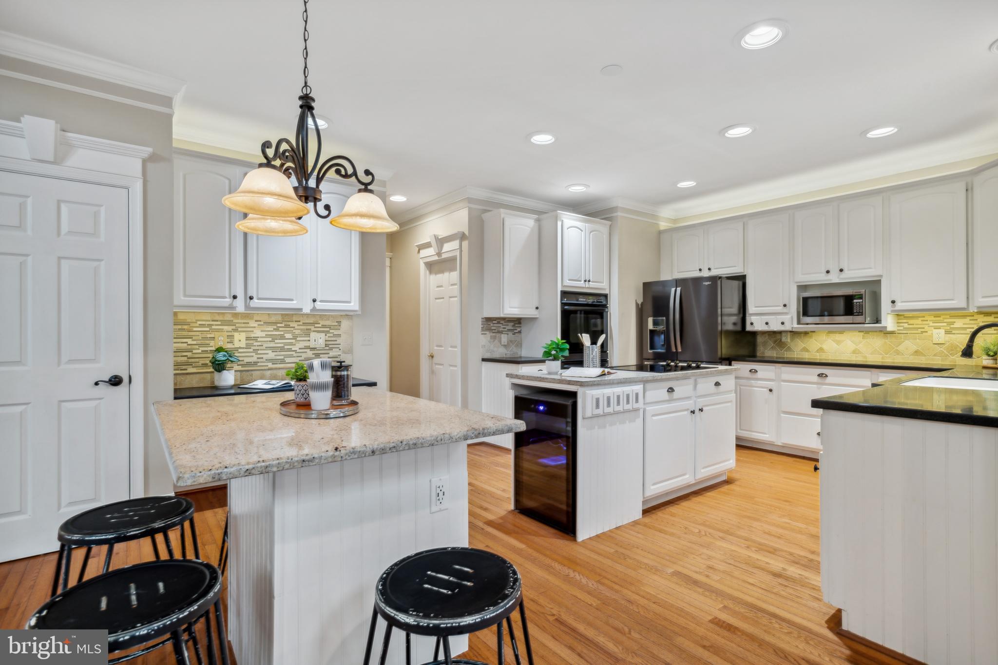 5479 ROSEHAVEN COURT