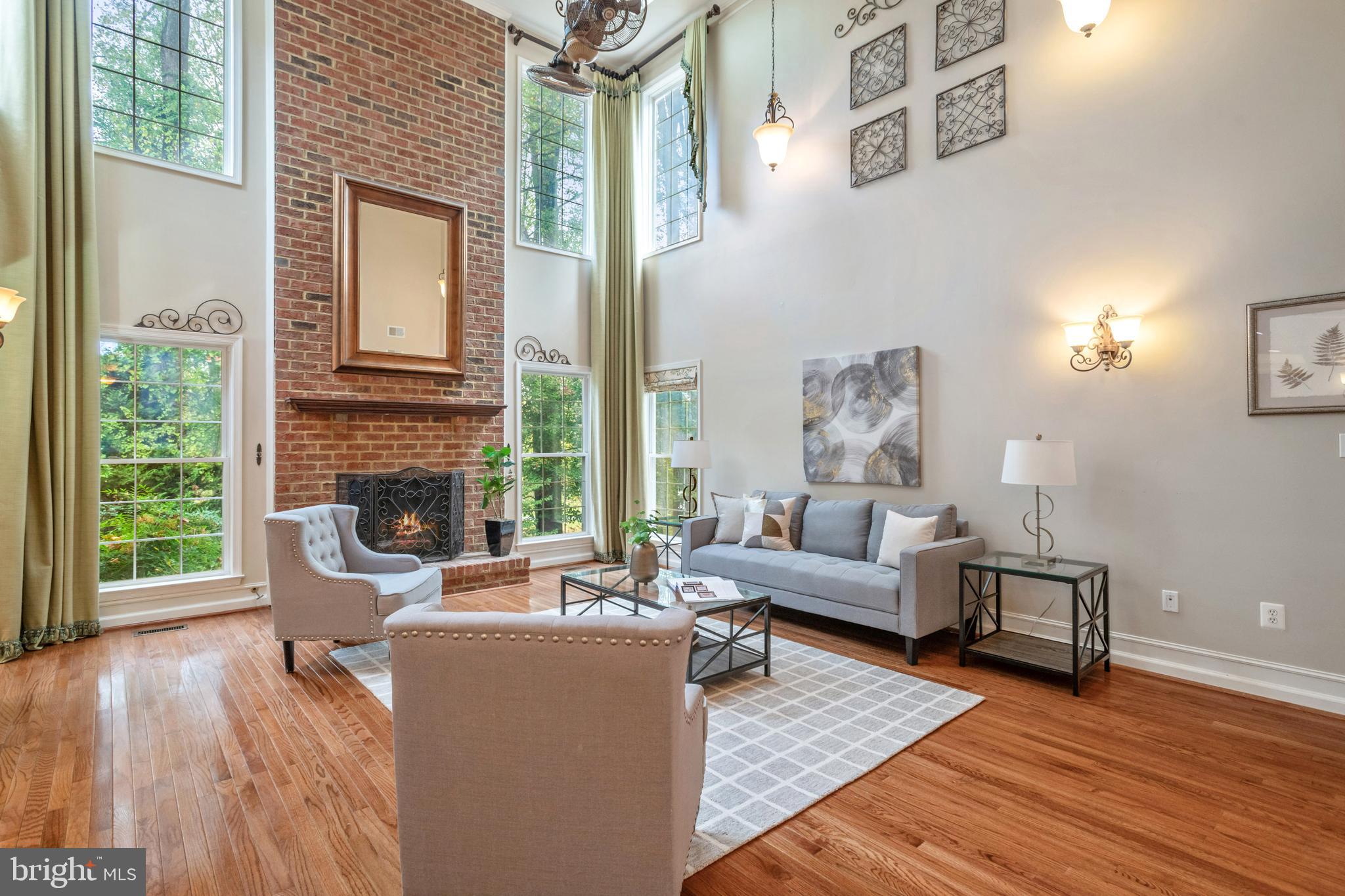 5479 ROSEHAVEN COURT