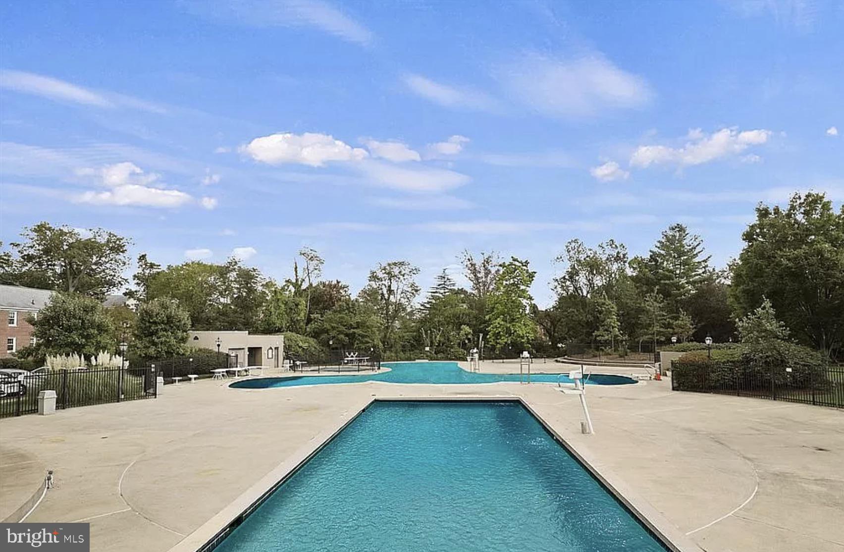 6710 W WAKEFIELD DRIVE B1