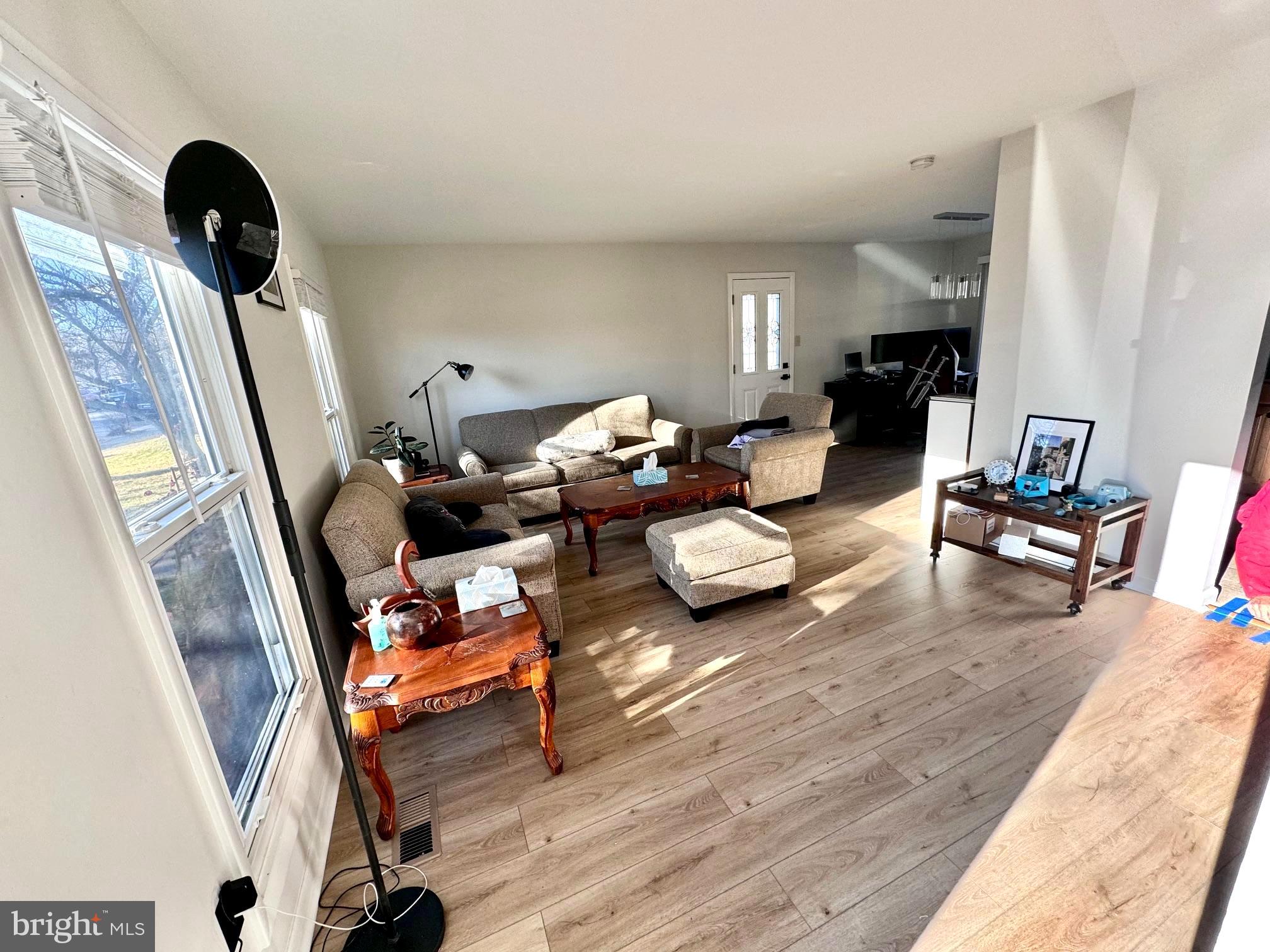 1218 SUMMERFIELD DRIVE