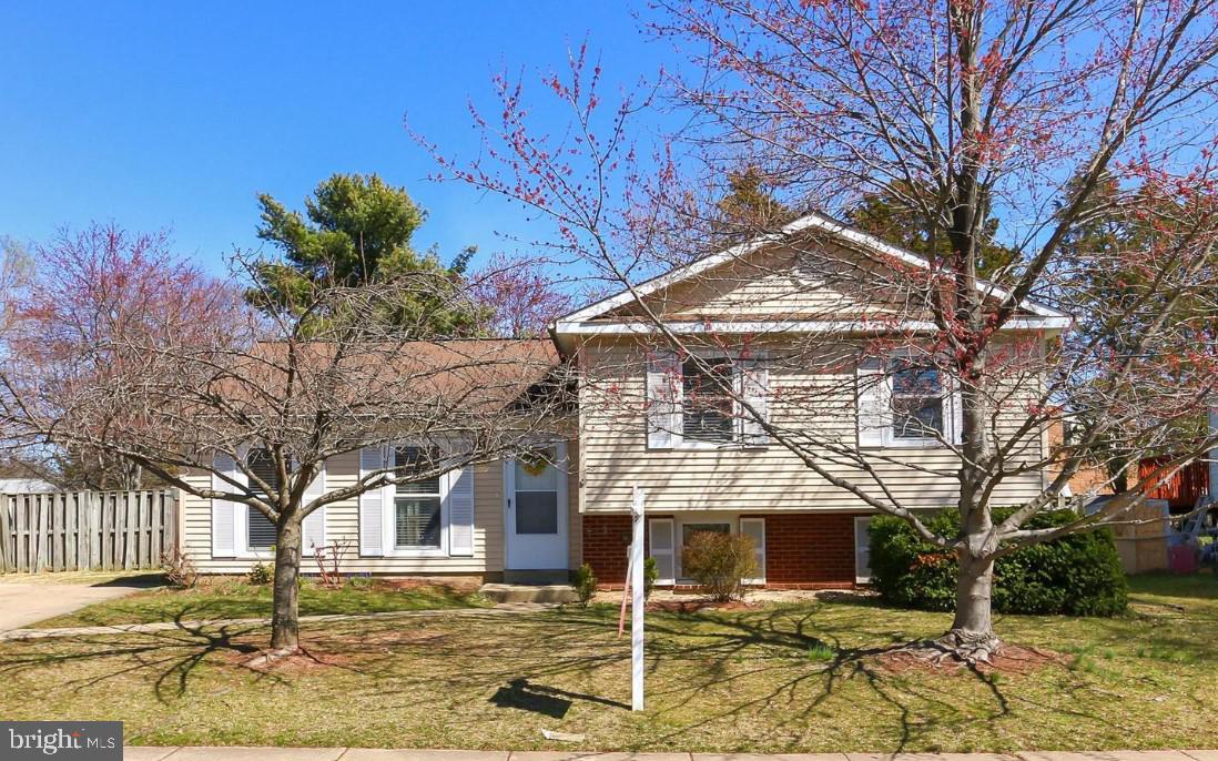 1218 SUMMERFIELD DRIVE