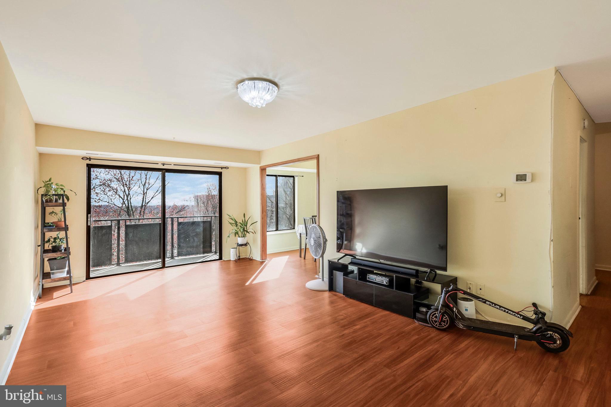 6001 ARLINGTON BOULEVARD 621