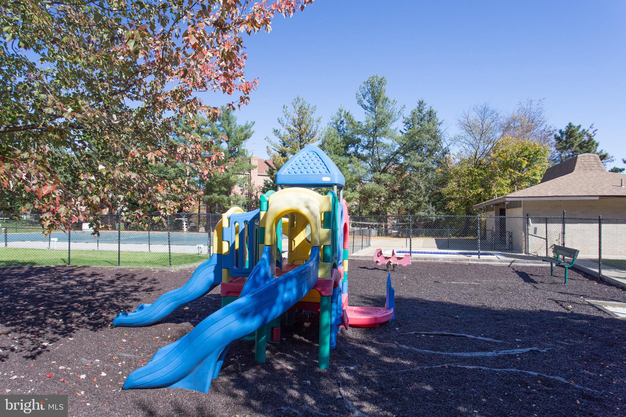 6001 ARLINGTON BOULEVARD 621