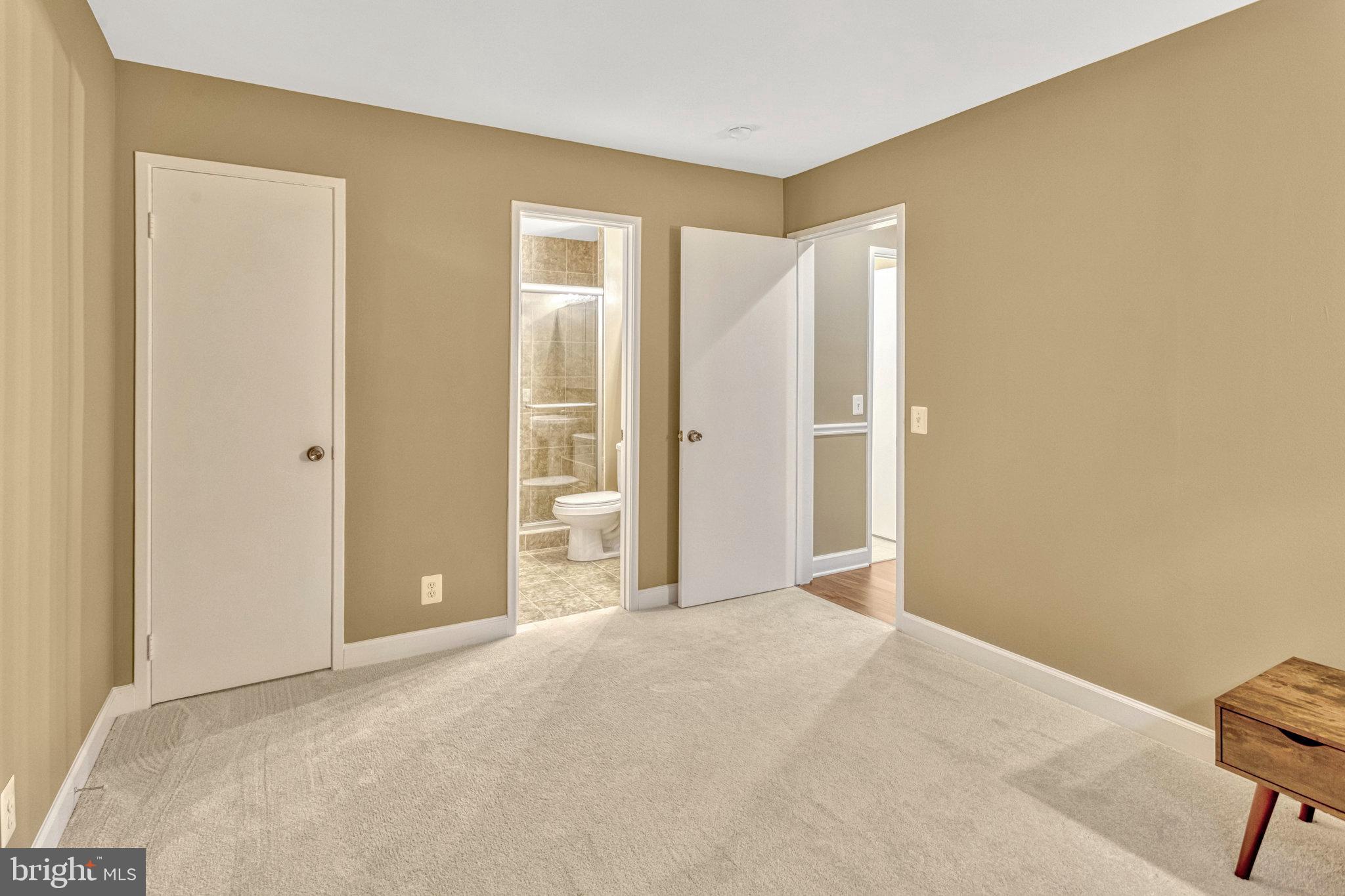 2726 GLENGYLE DRIVE 8