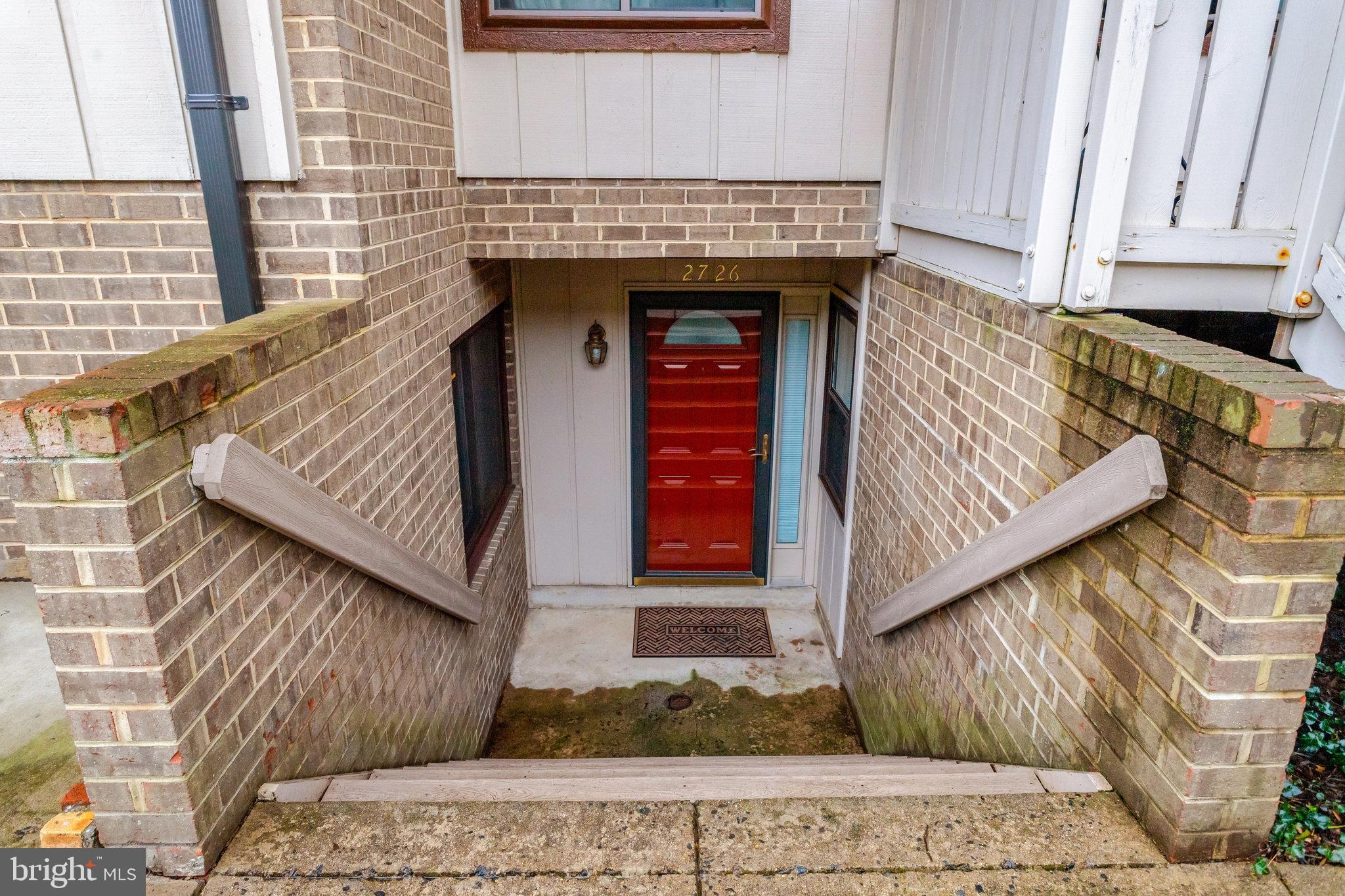 2726 GLENGYLE DRIVE 8