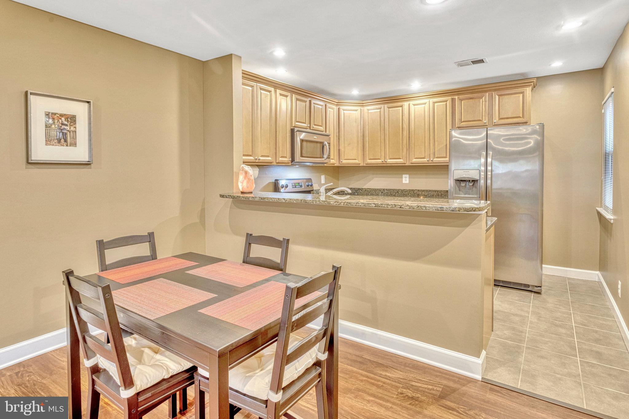 2726 GLENGYLE DRIVE 8