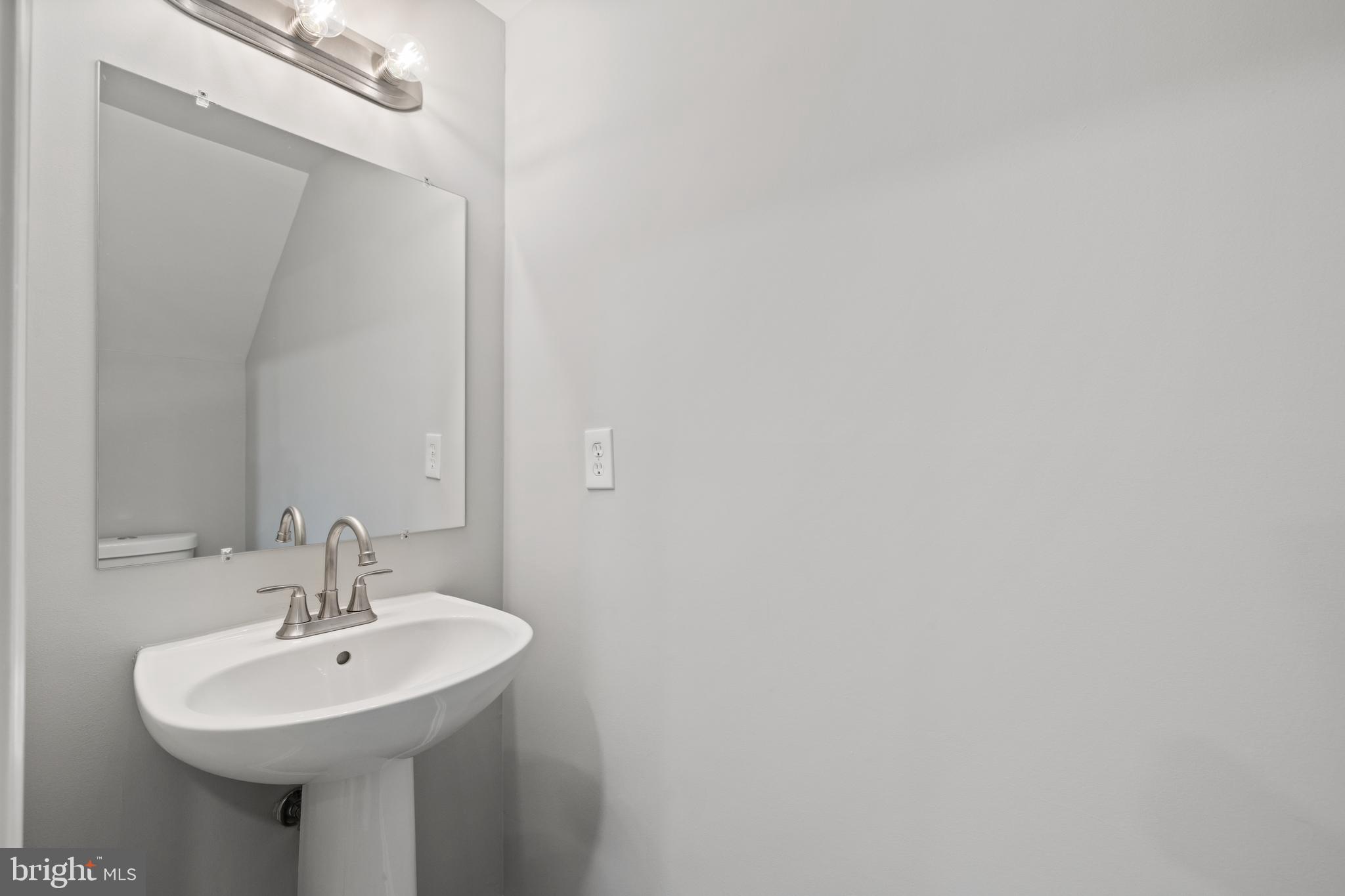 5980 KIMBERLY ANNE WAY