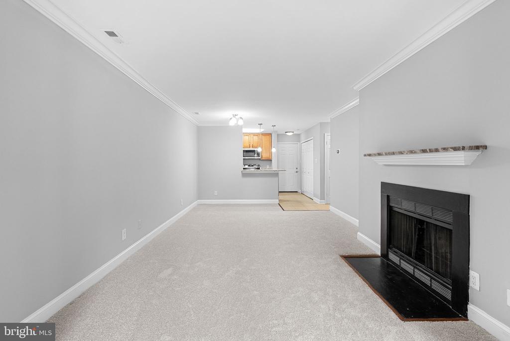 10303 APPALACHIAN CIRCLE 9-303