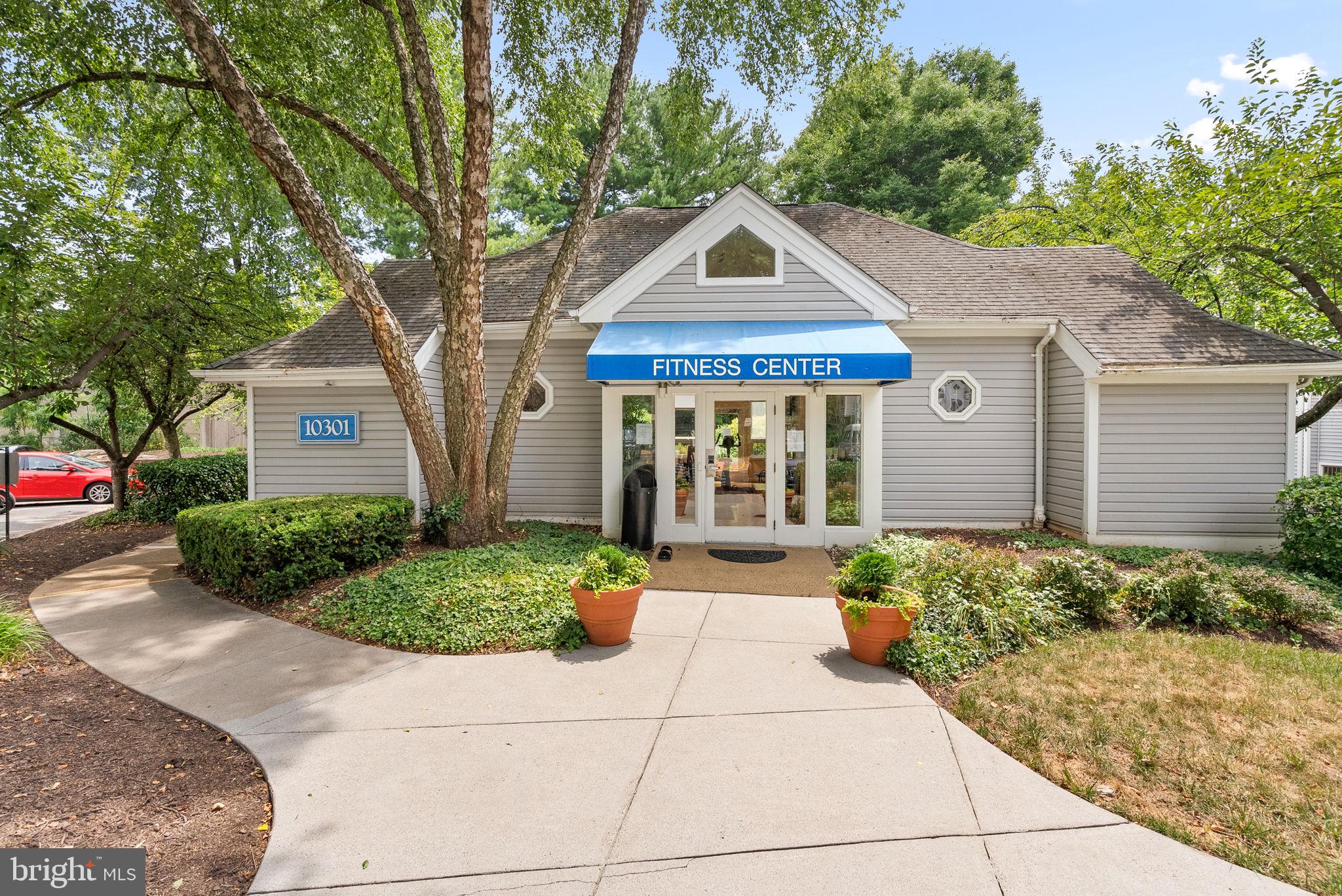 10303 APPALACHIAN CIRCLE 9-303