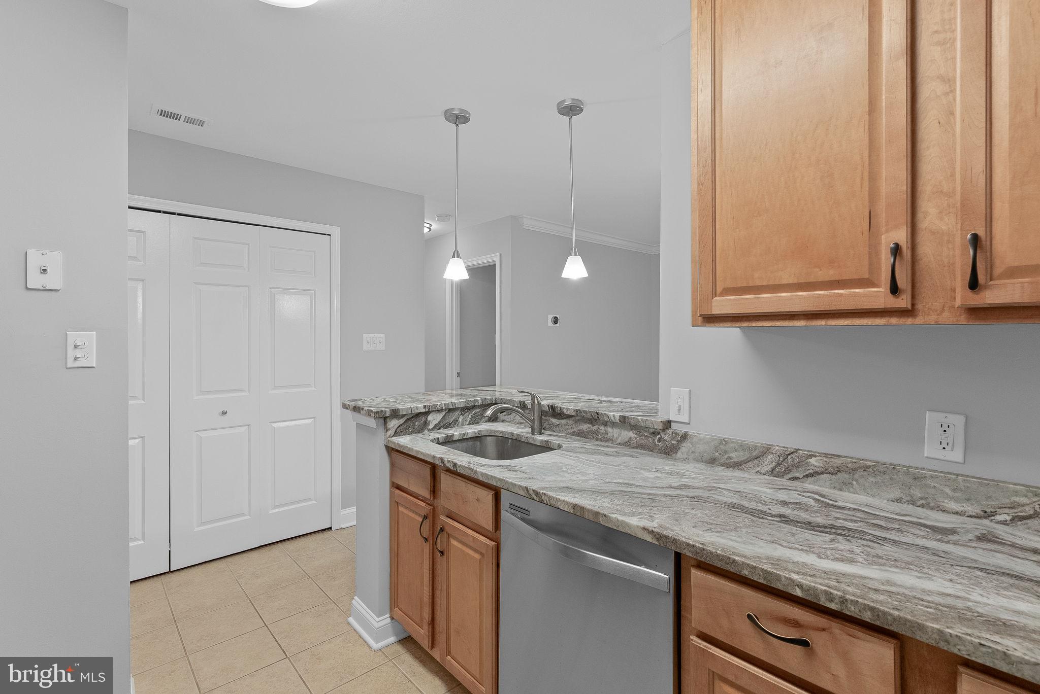 10303 APPALACHIAN CIRCLE 9-303