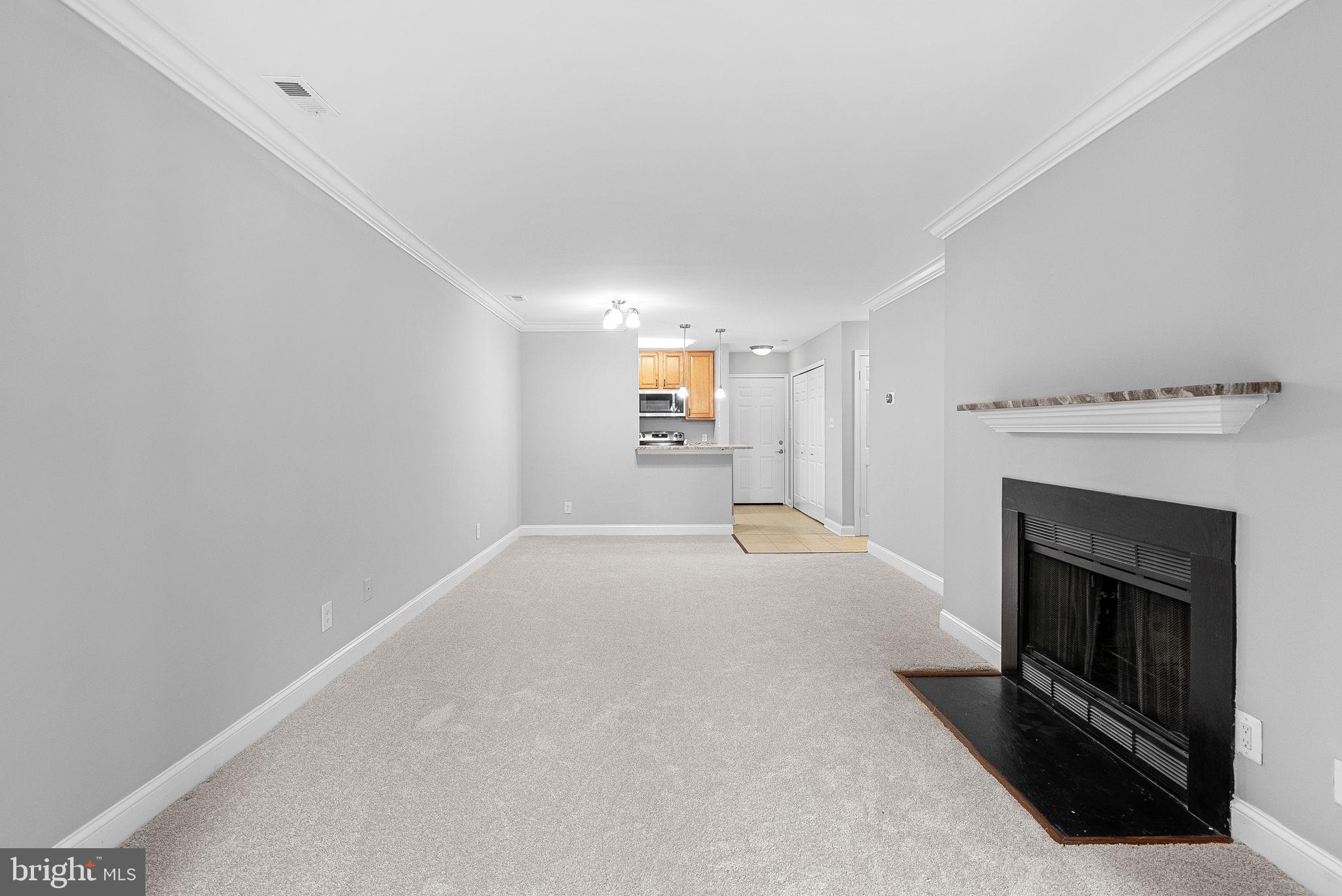 10303 APPALACHIAN CIRCLE 9-303