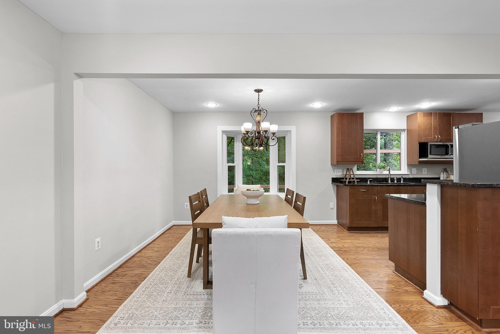 5307 HAMPTON FOREST WAY