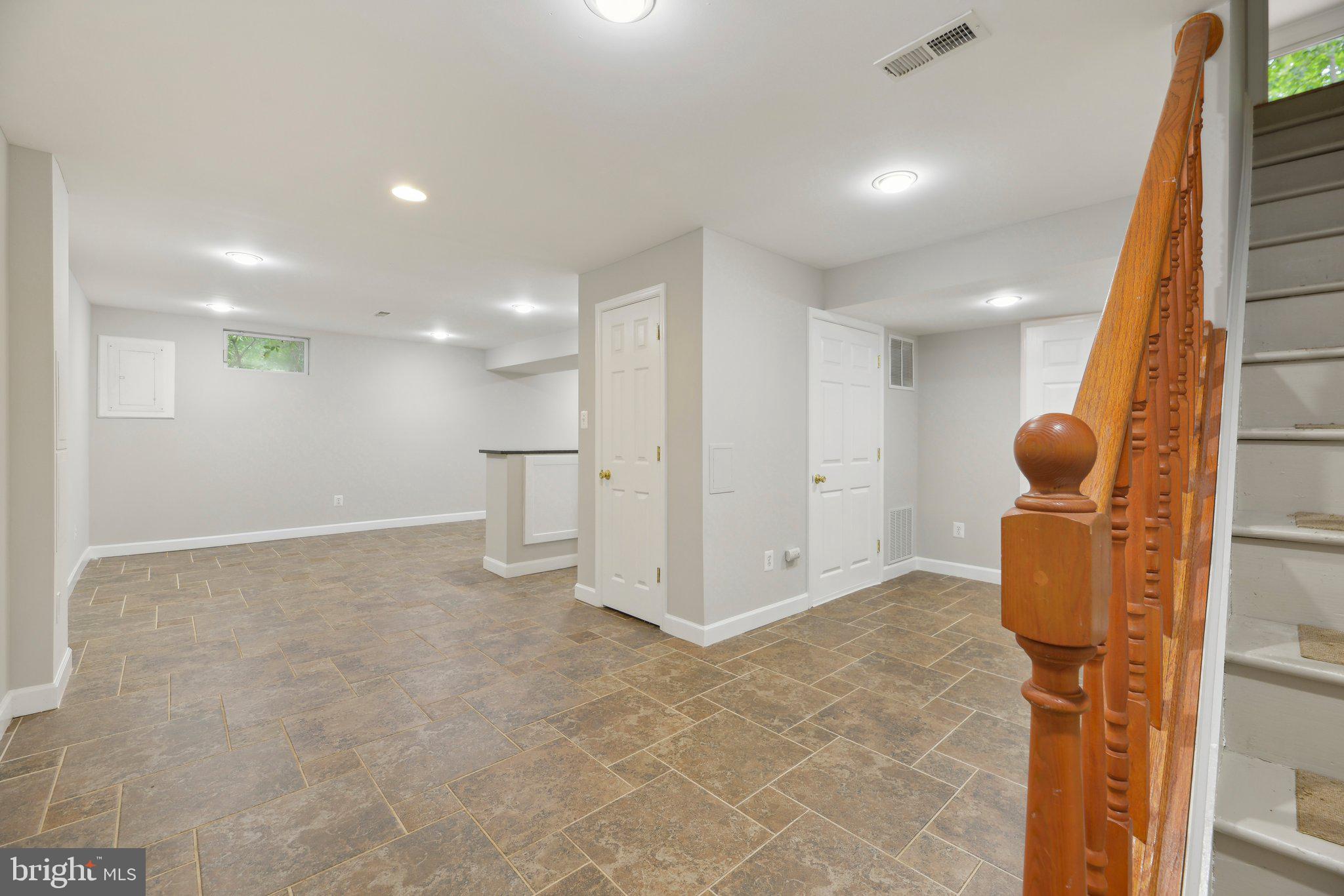 5307 HAMPTON FOREST WAY