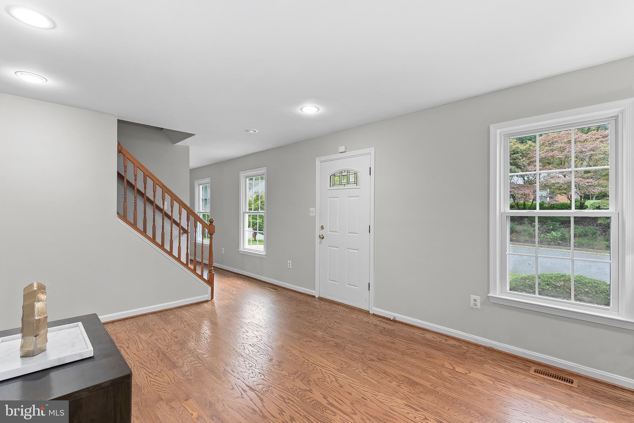 5307 HAMPTON FOREST WAY