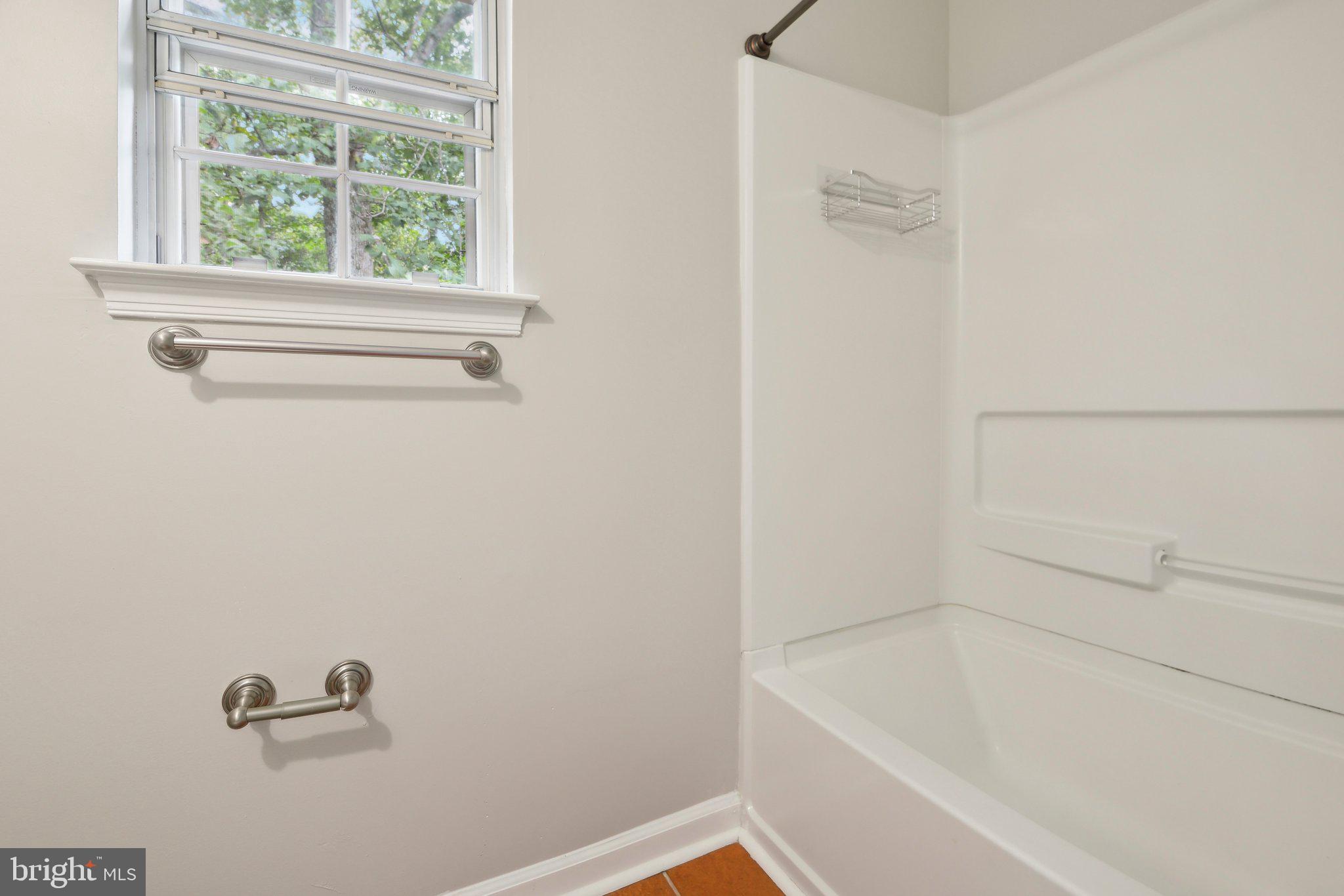 5307 HAMPTON FOREST WAY