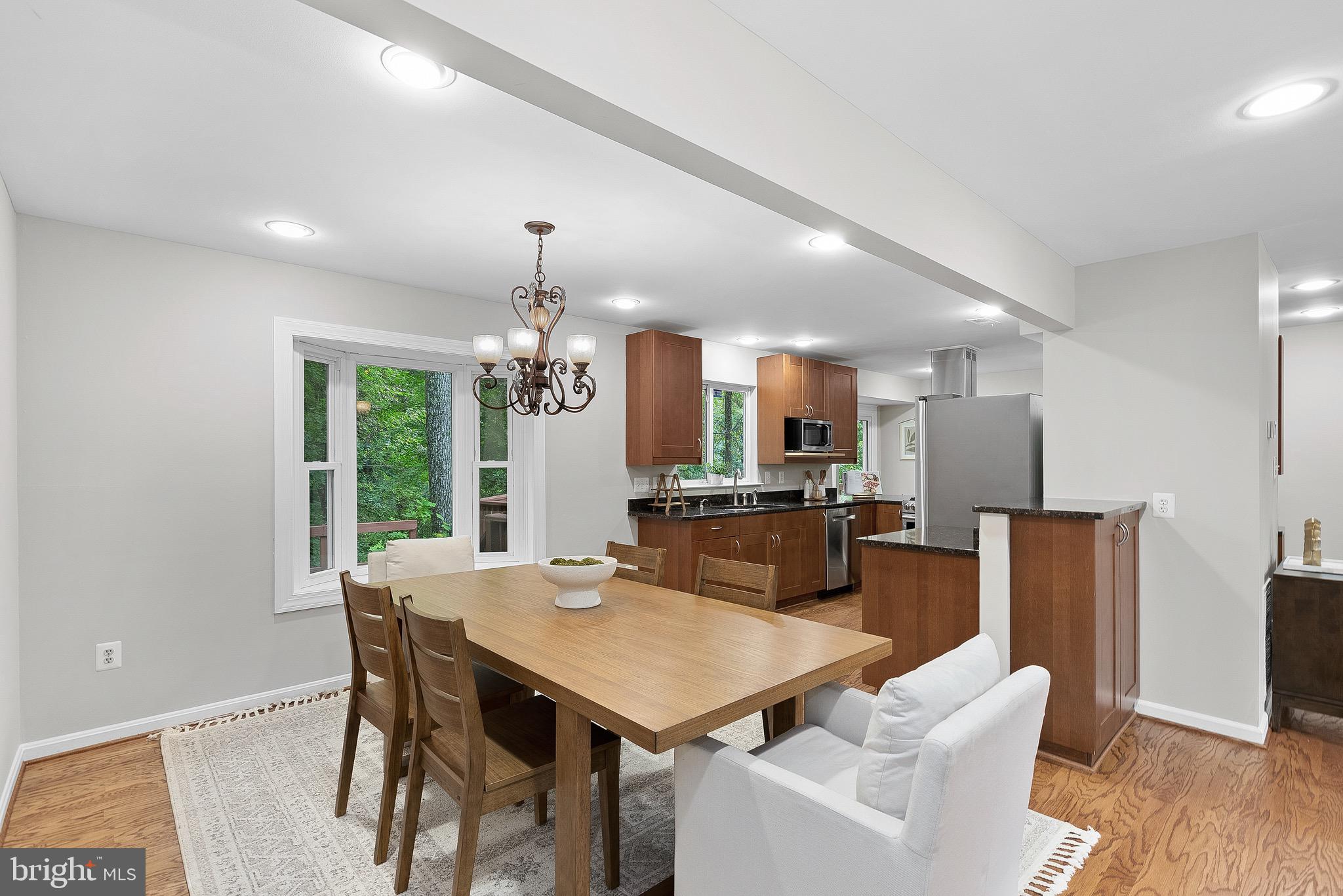 5307 HAMPTON FOREST WAY