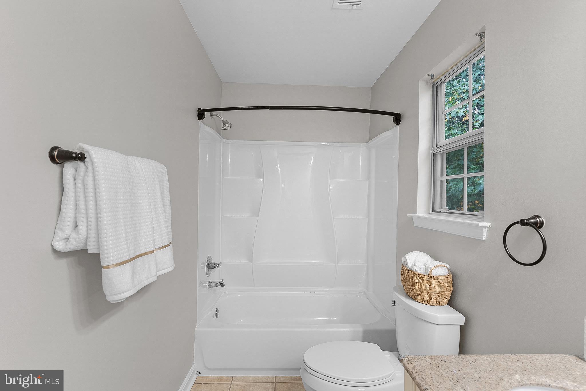 5307 HAMPTON FOREST WAY