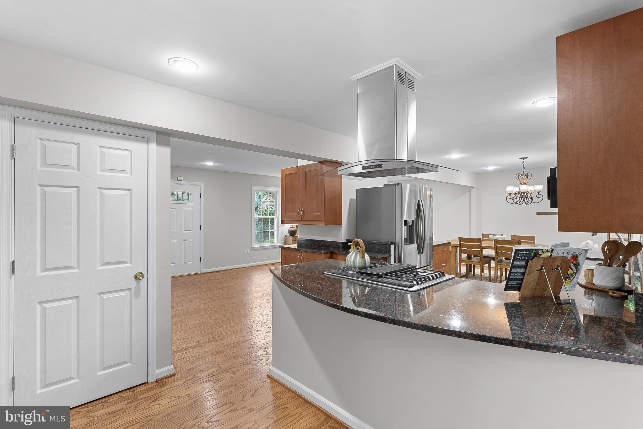 5307 HAMPTON FOREST WAY