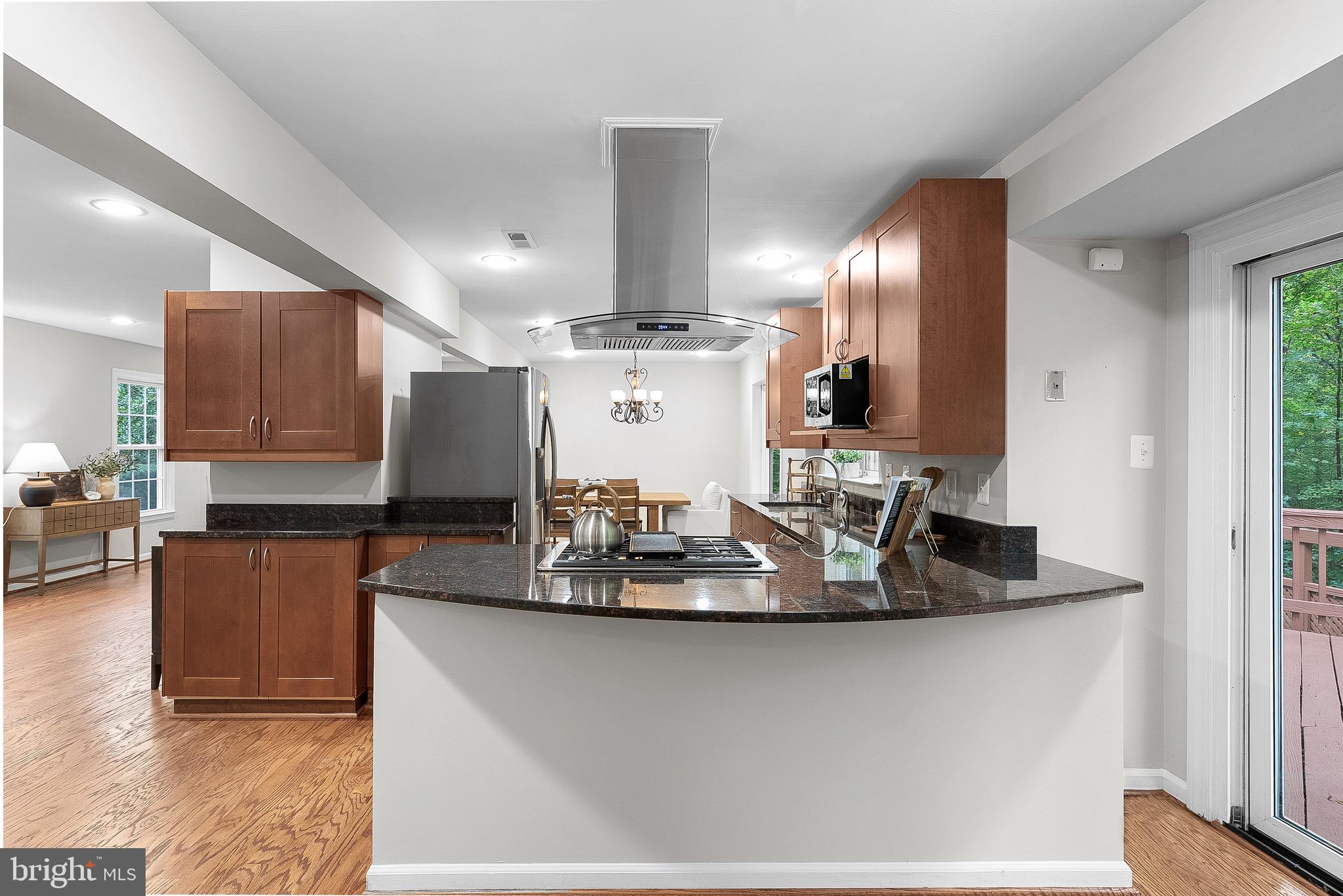 5307 HAMPTON FOREST WAY