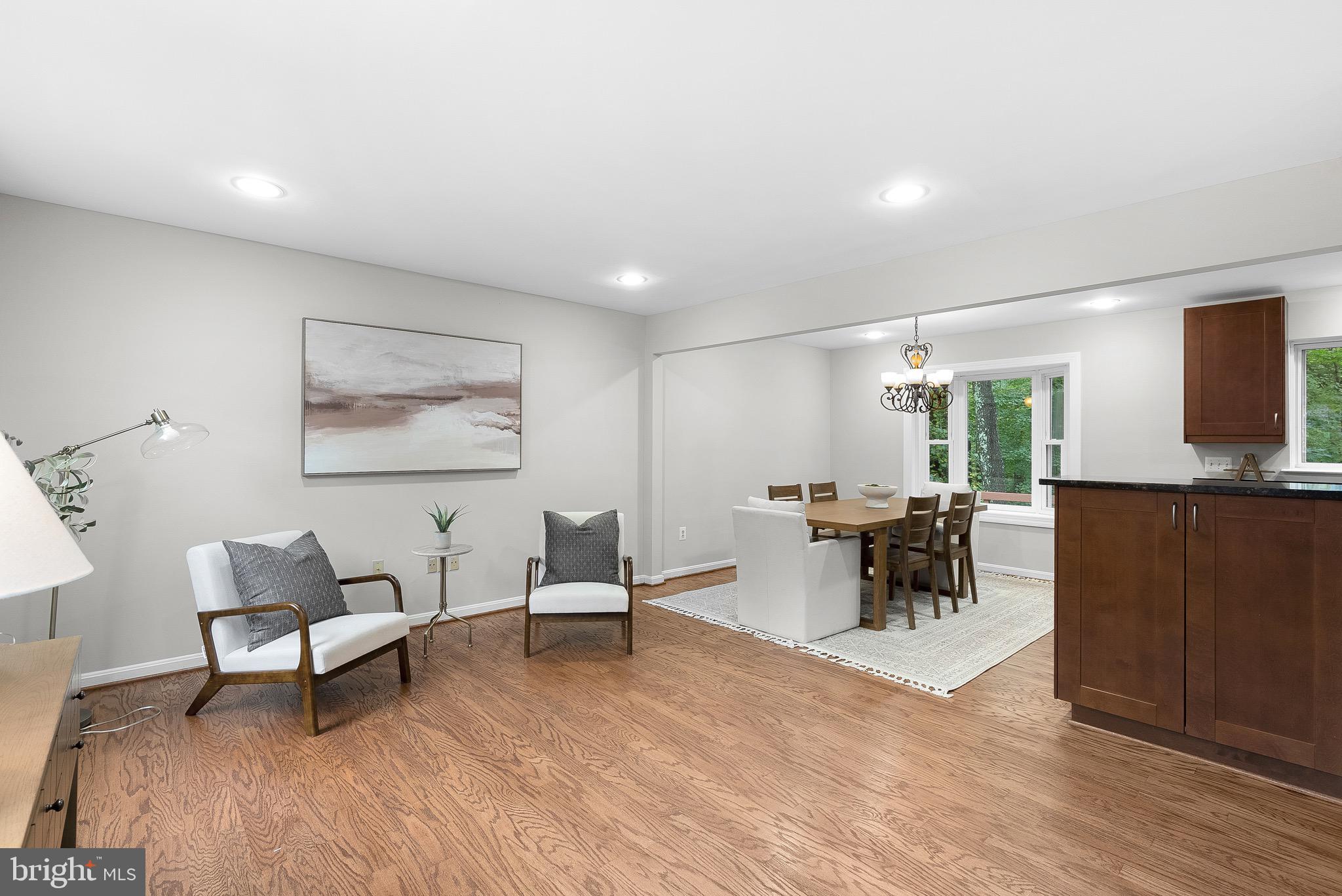 5307 HAMPTON FOREST WAY