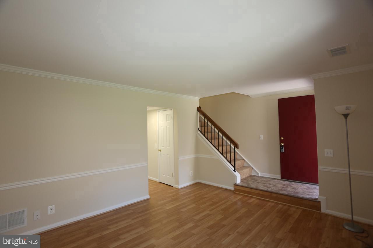 2590 GLENGYLE DRIVE 115