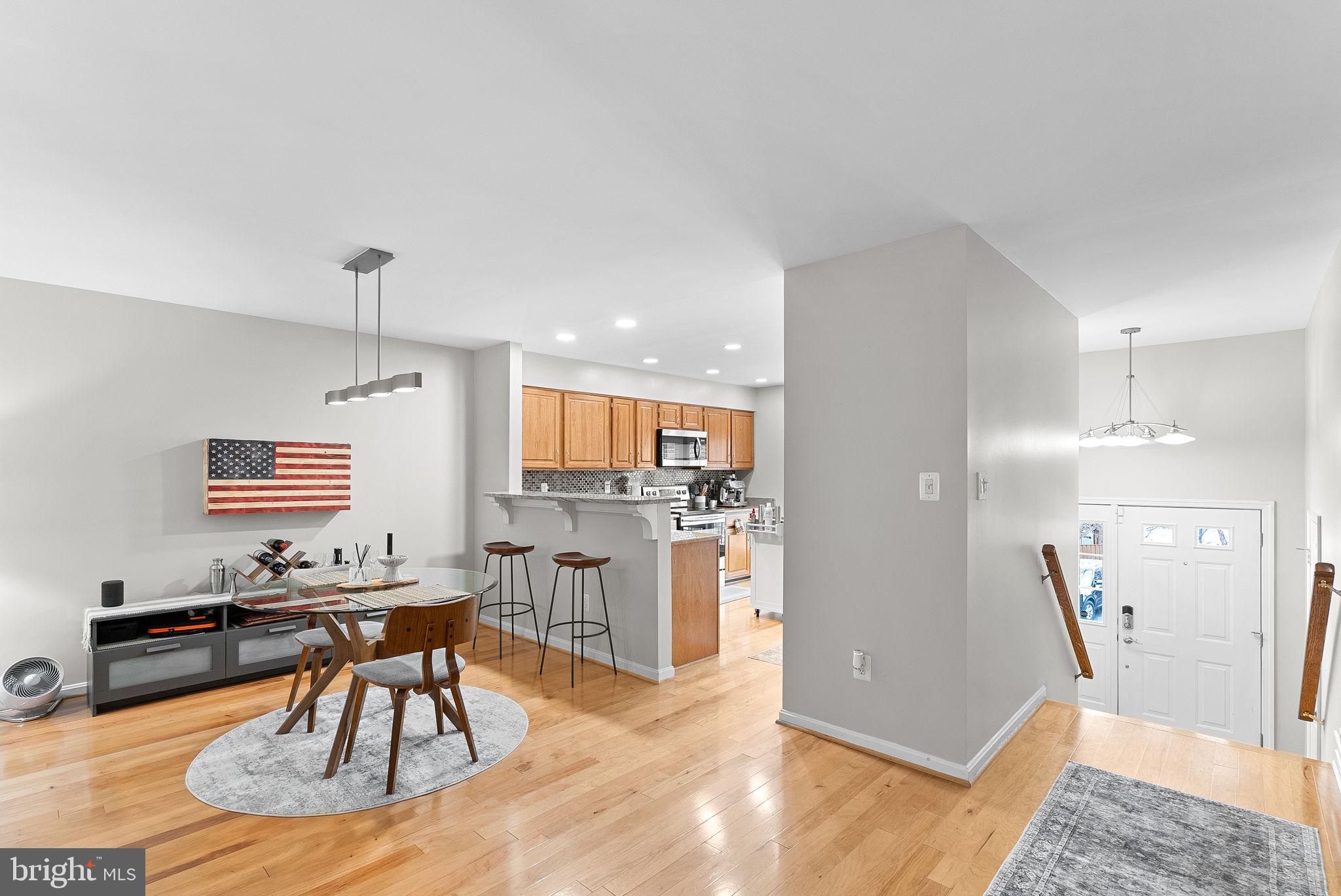 5604 GLENWOOD MEWS DRIVE