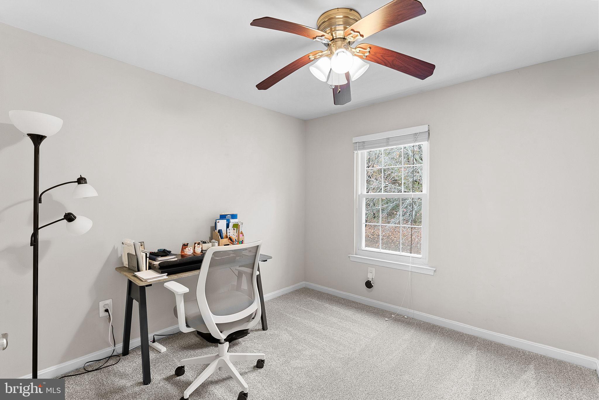 5604 GLENWOOD MEWS DRIVE