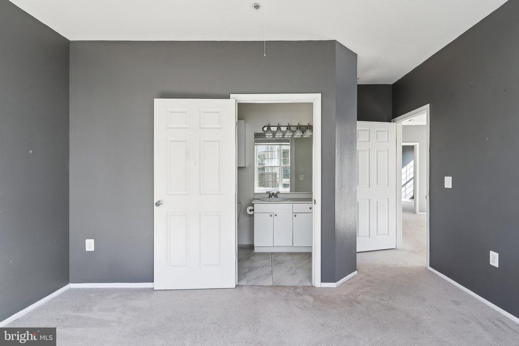 3003 NICOSH CIRCLE 3310