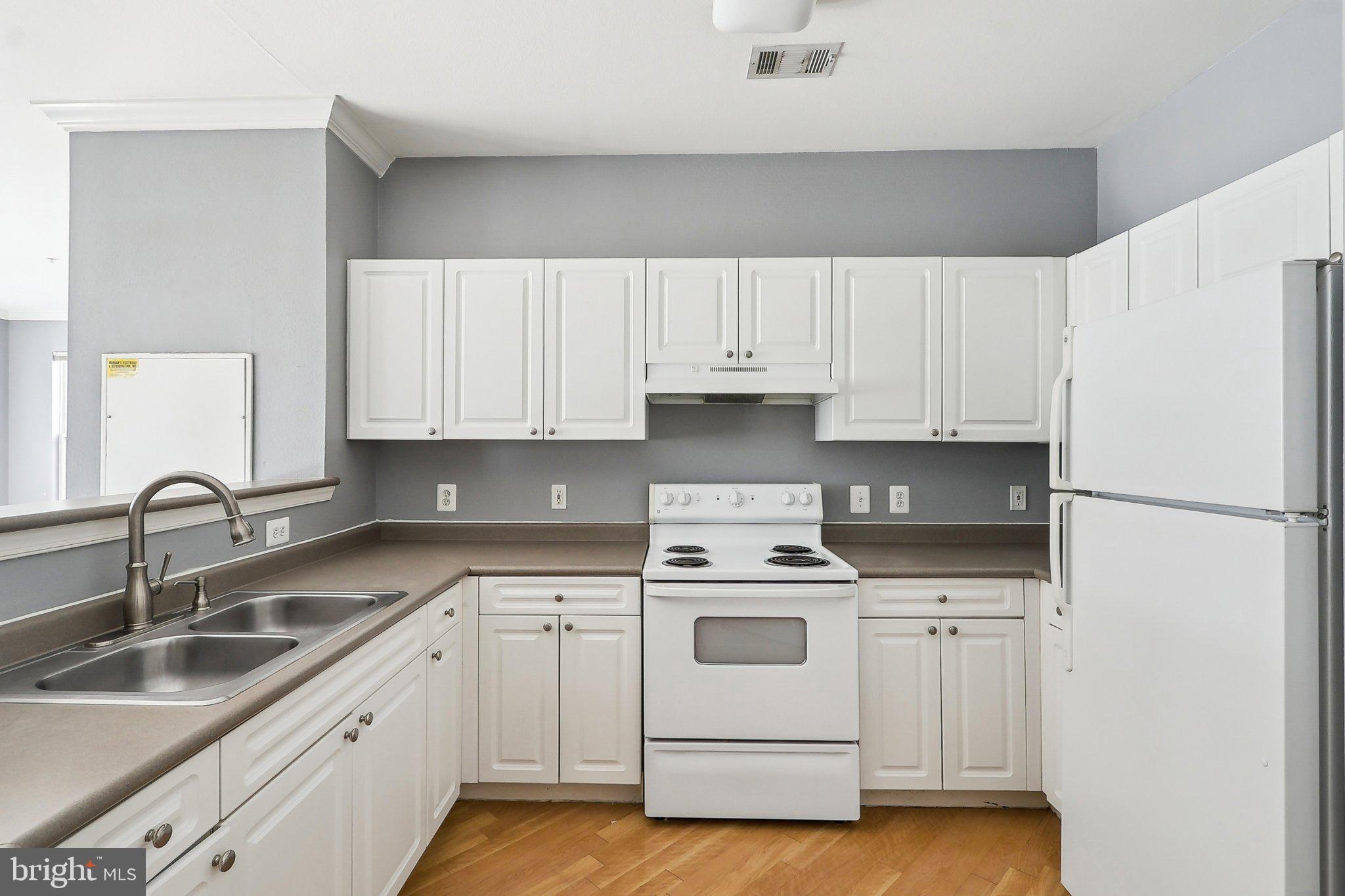 3003 NICOSH CIRCLE 3310