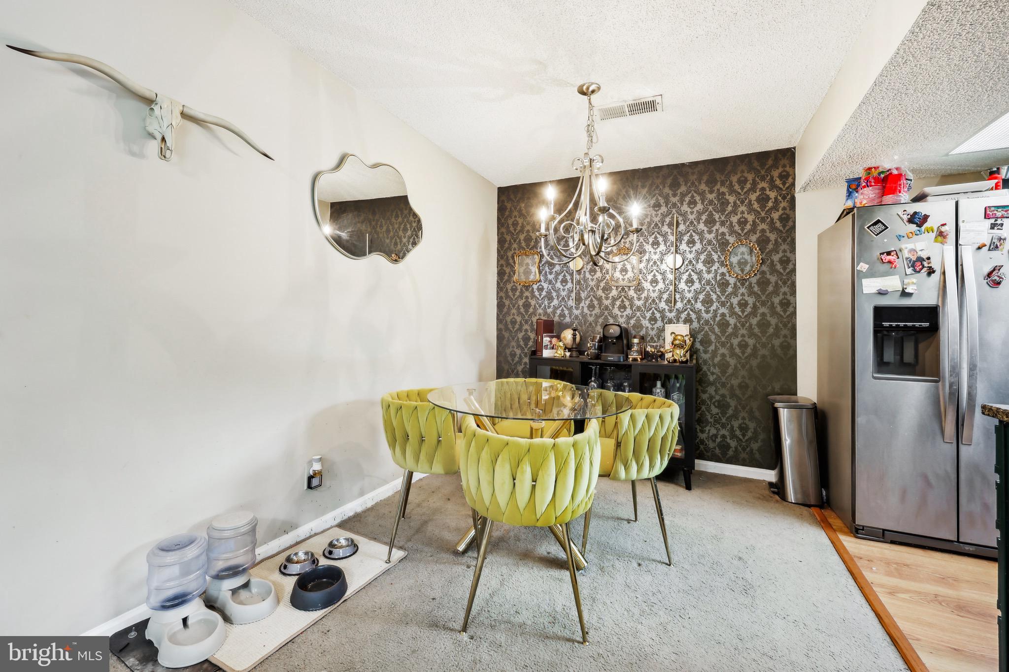 3805 GREEN RIDGE COURT 201