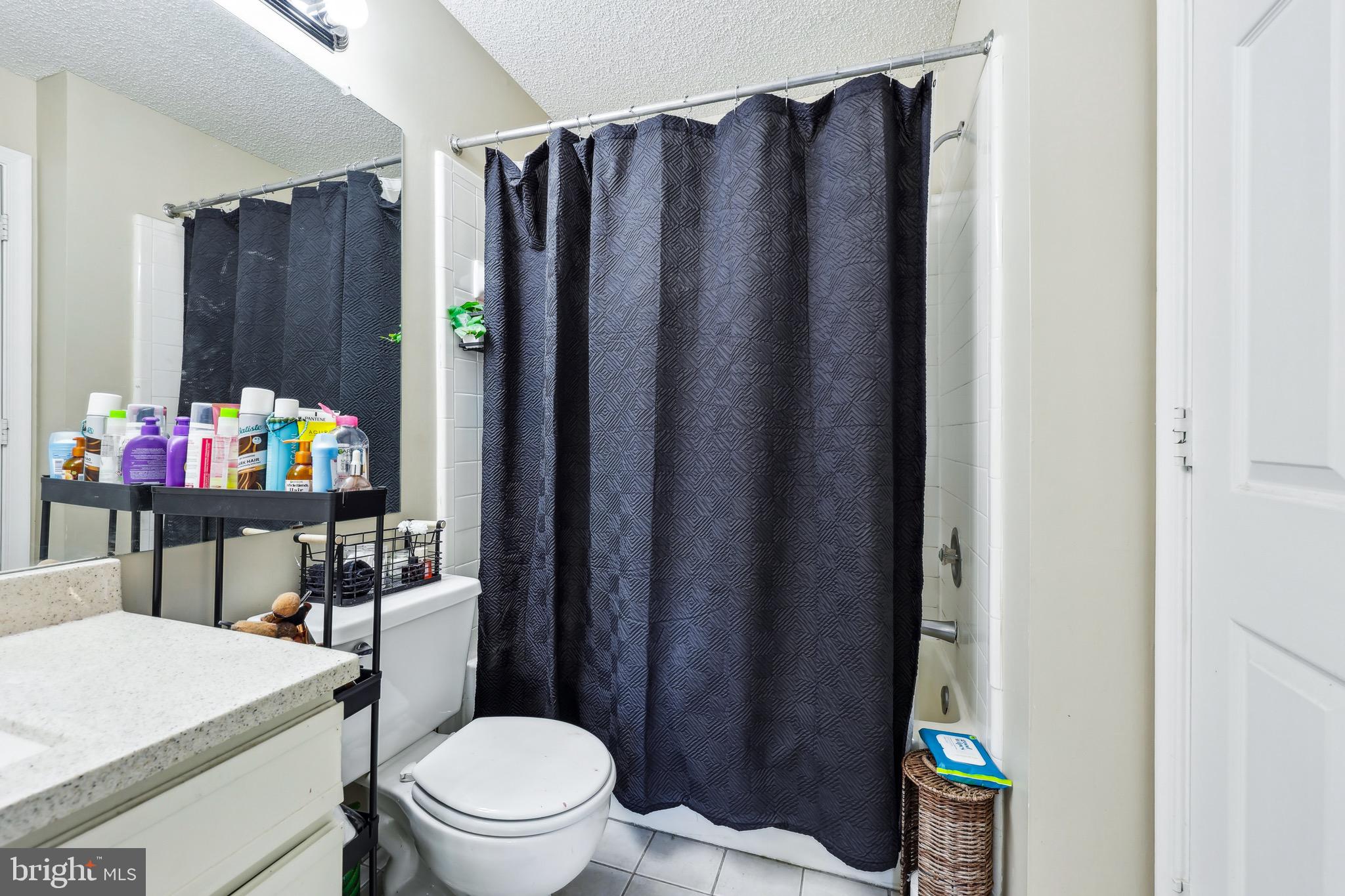 3805 GREEN RIDGE COURT 201