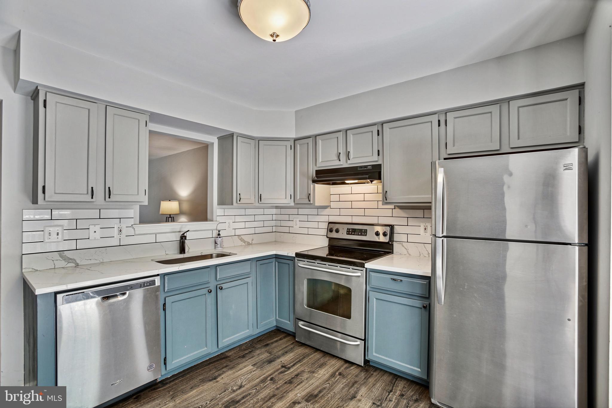 5690 WHITE DOVE LANE