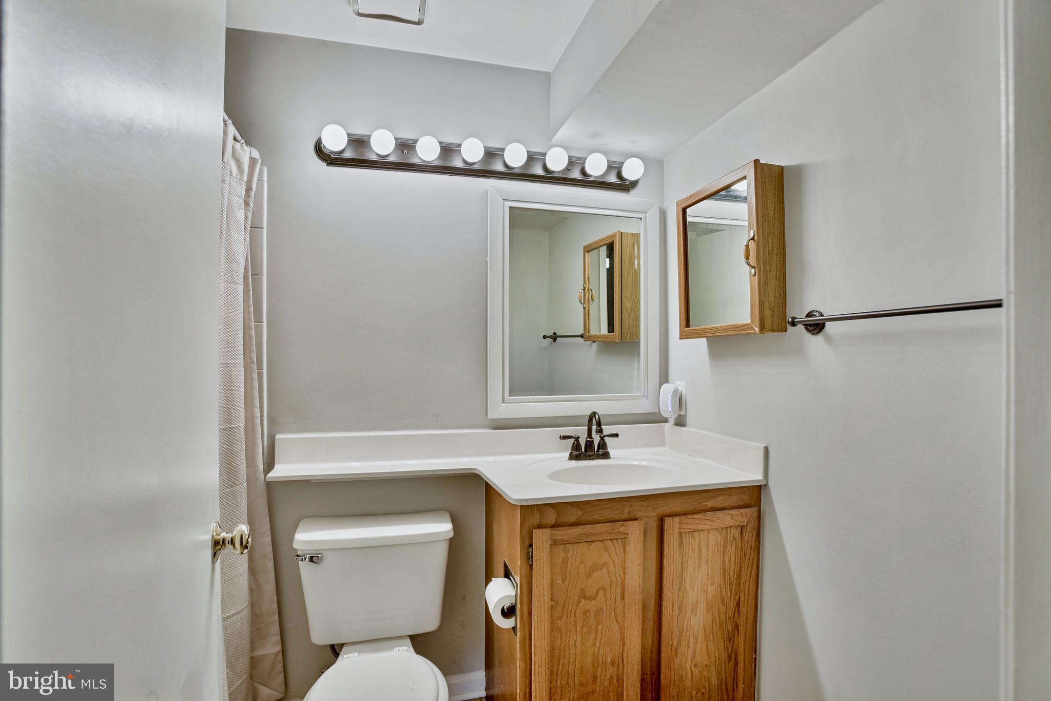 5690 WHITE DOVE LANE