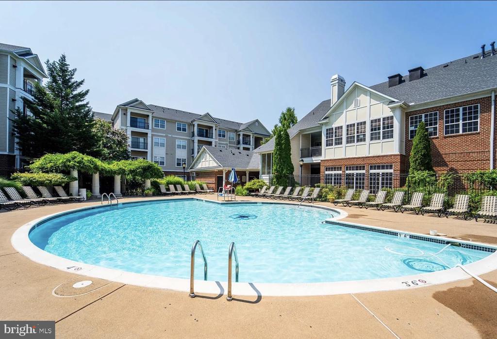 12925 CENTRE PARK CIRCLE 106