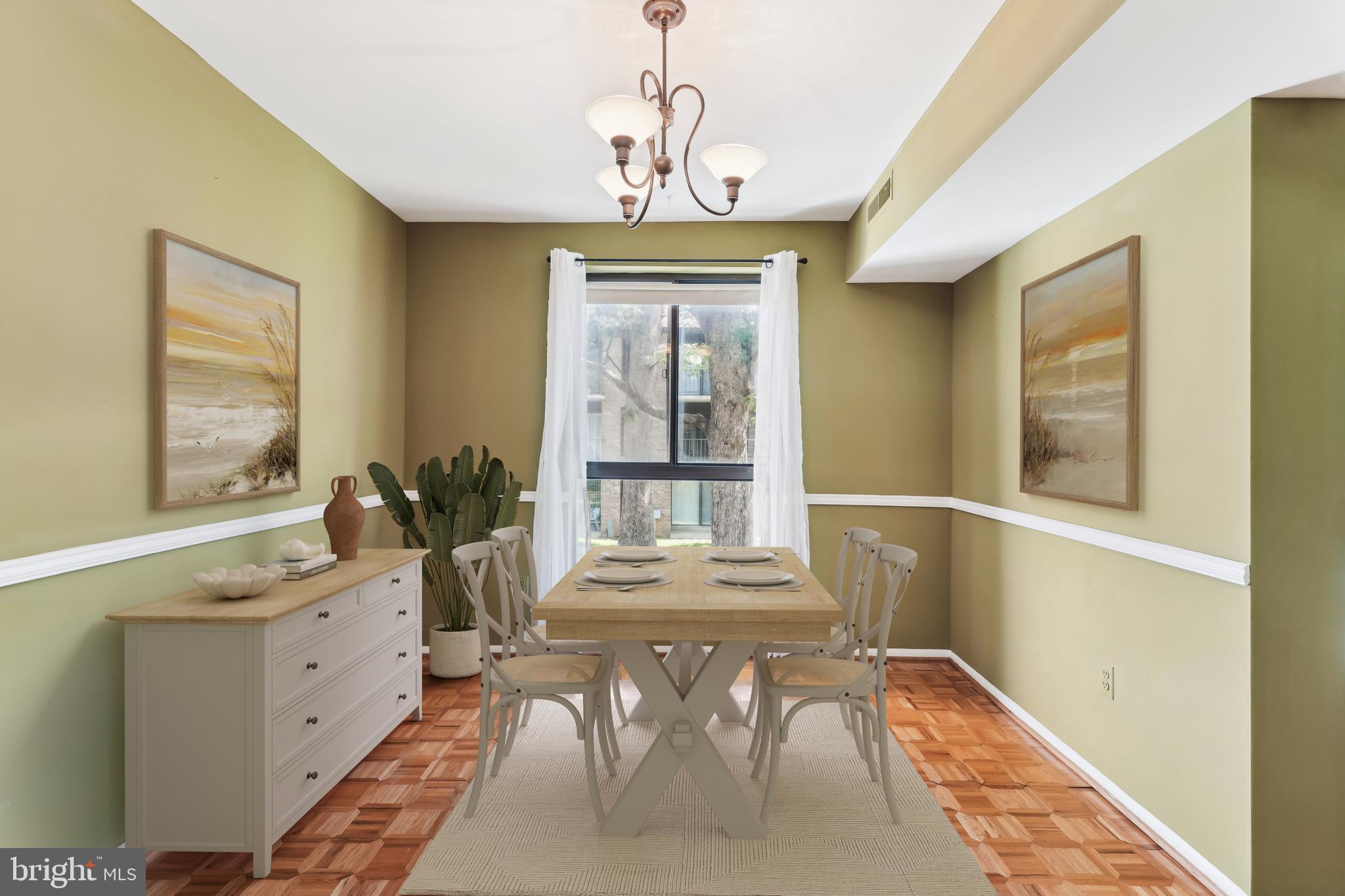 2032 ROYAL FERN COURT 11A