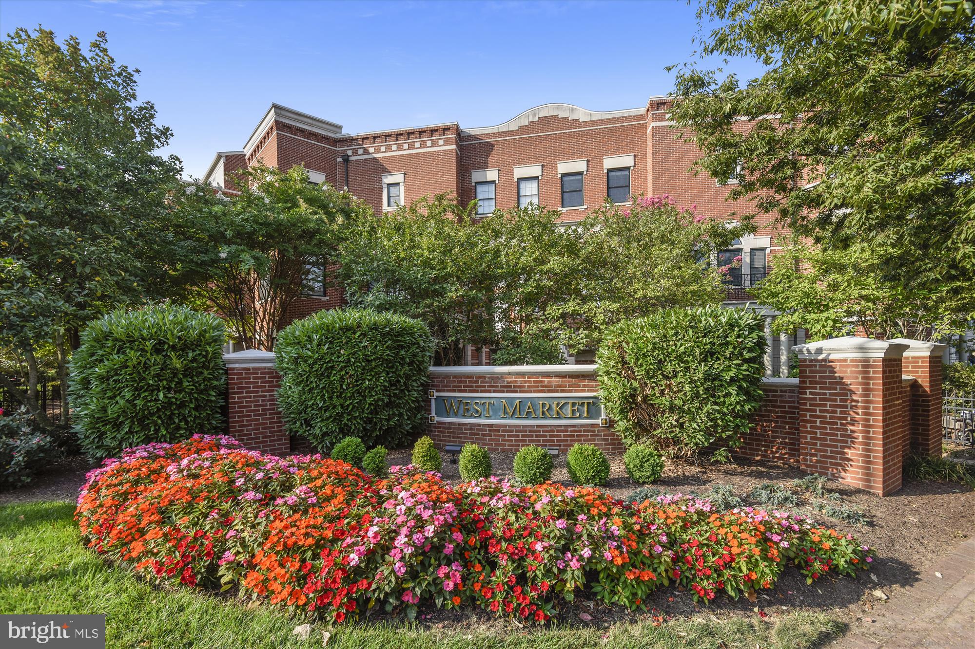 2032 ROYAL FERN COURT 11A