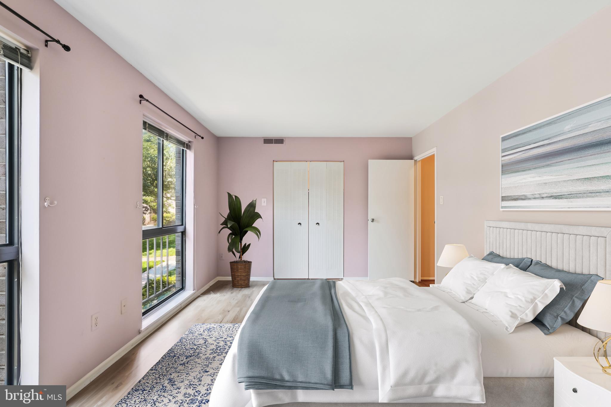 2032 ROYAL FERN COURT 11A