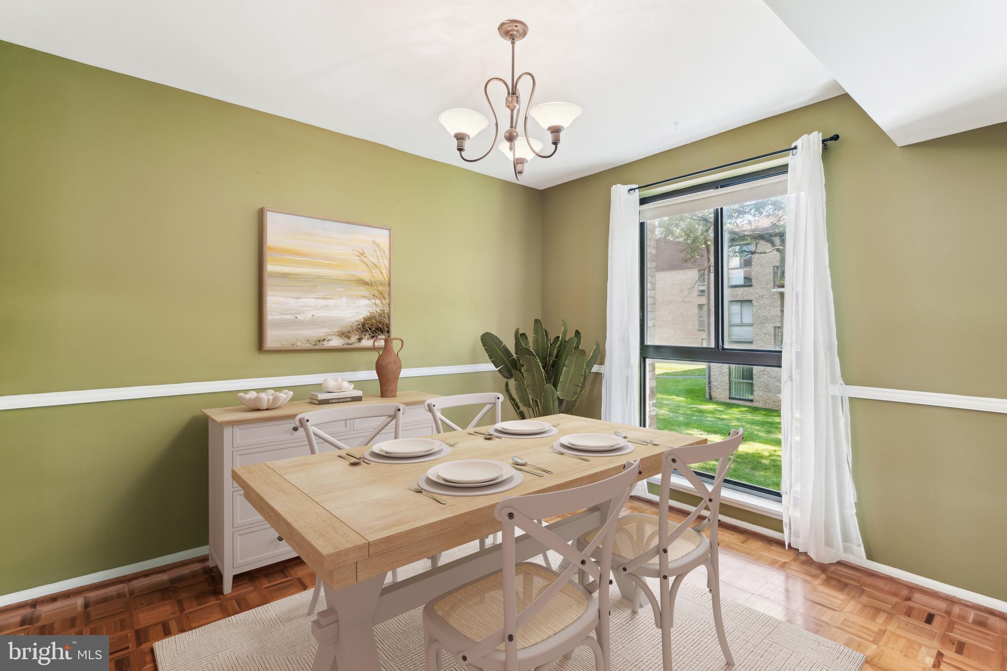 2032 ROYAL FERN COURT 11A