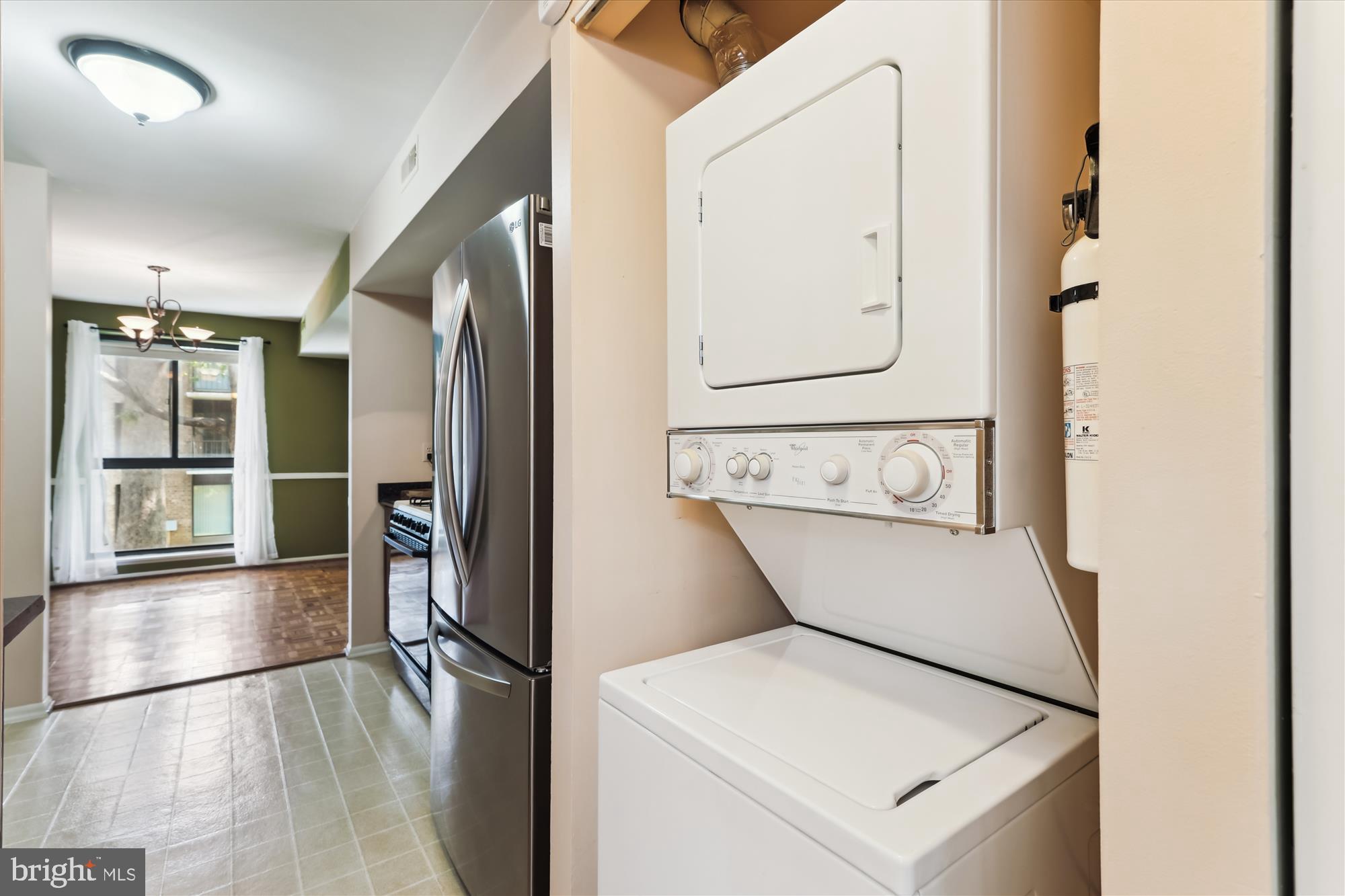 2032 ROYAL FERN COURT 11A