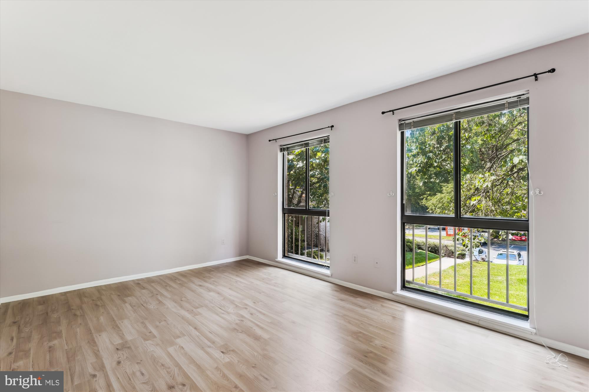 2032 ROYAL FERN COURT 11A