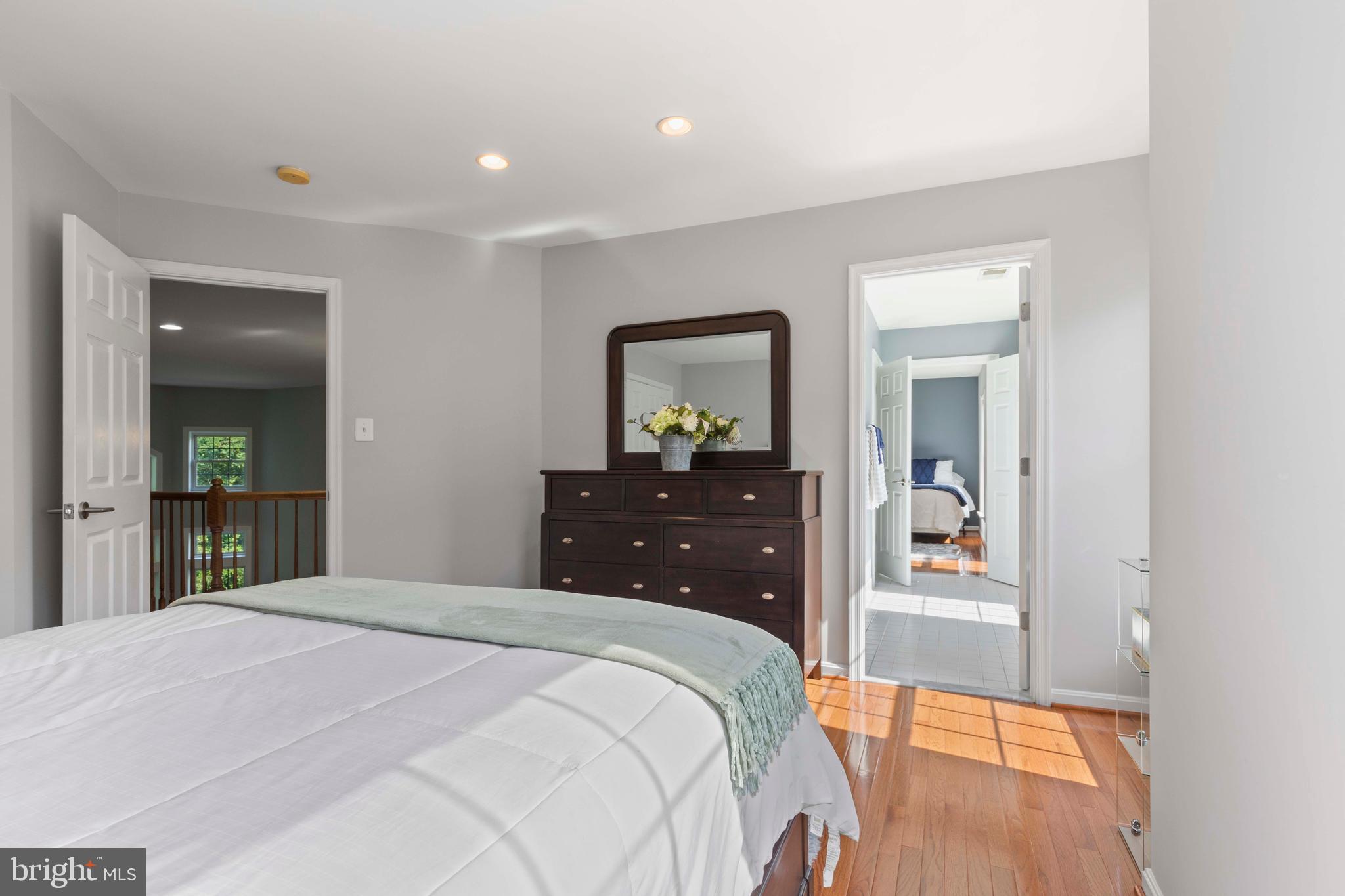 12980 HIGHLAND OAKS COURT