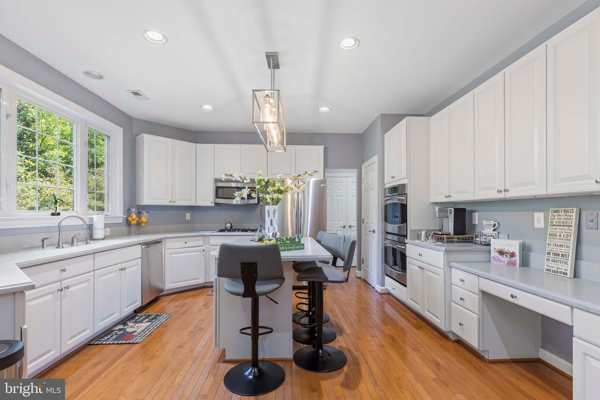 12980 HIGHLAND OAKS COURT